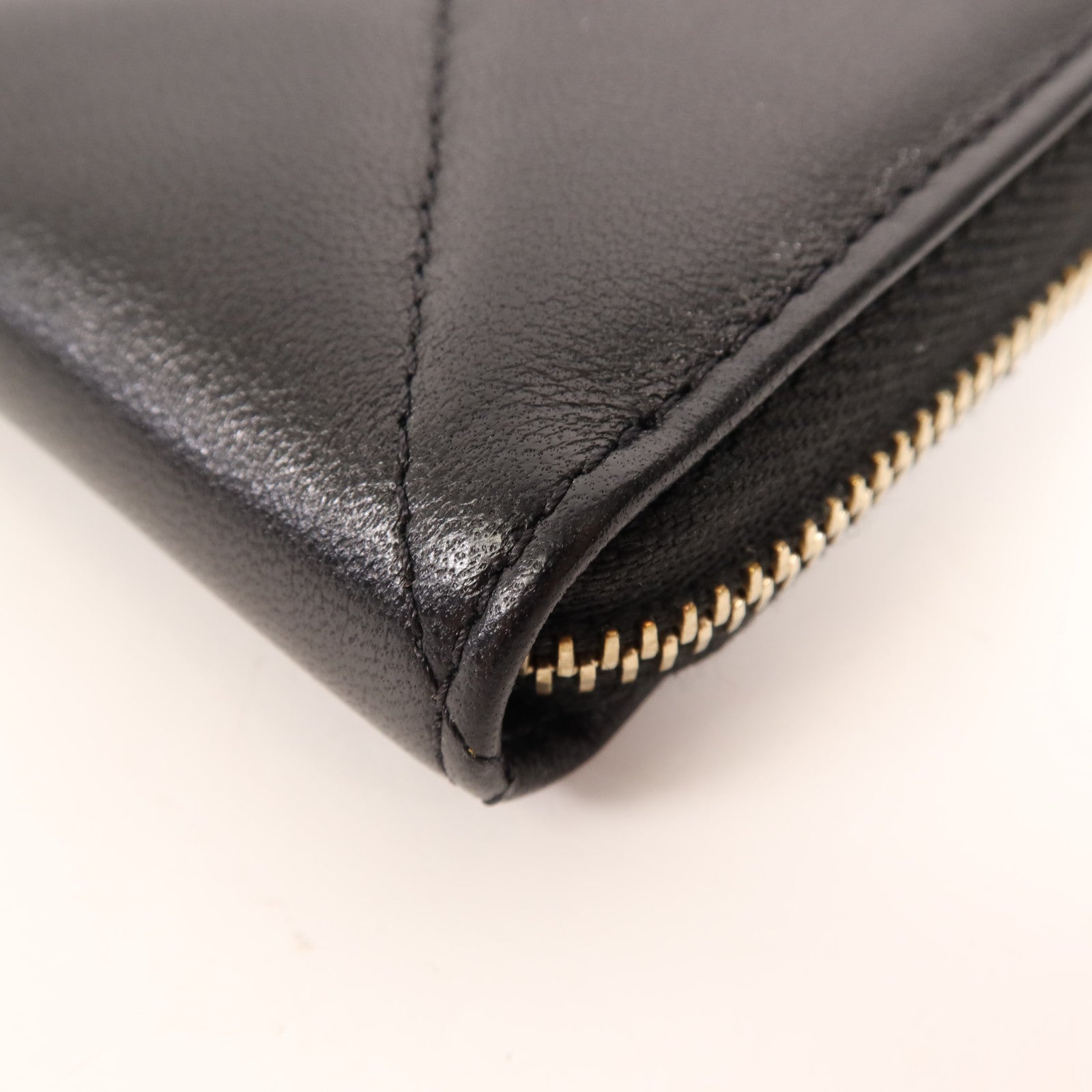 CHANEL 羊皮皮革Wallet金扣錢包