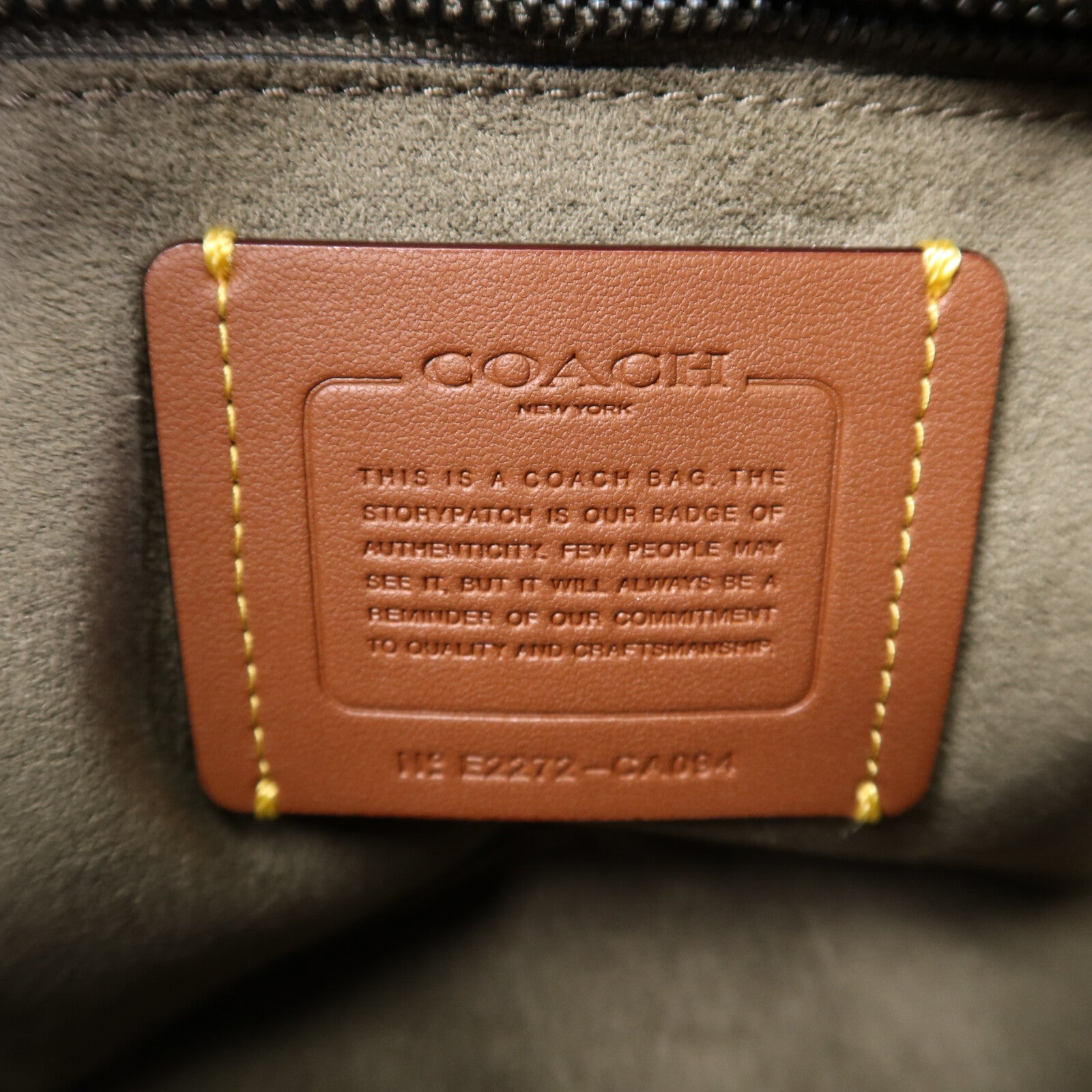 COACH 牛皮皮革Shoulder Bag肩背袋