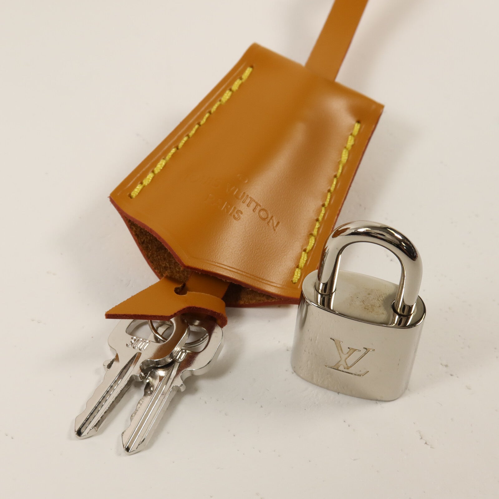 LOUIS VUITTON Epi Alma BB手挽肩背兩用袋