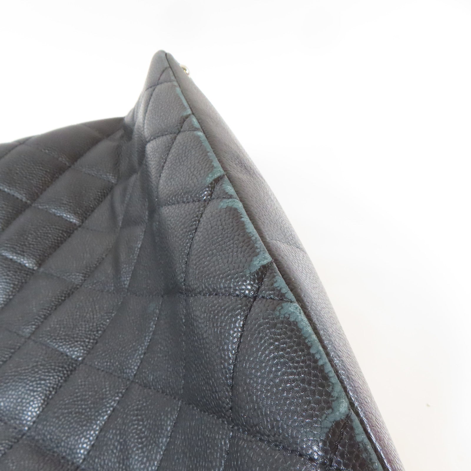 CHANEL 菱格Caviar皮革Totebag銀扣鏈帶肩背袋黑色