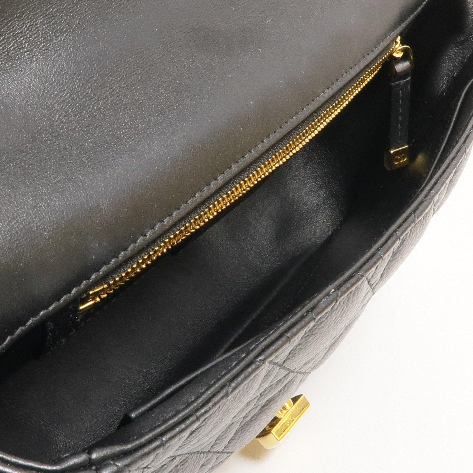 Dior 【激減優惠】牛皮皮革Care Bag Medium金扣鏈帶肩背袋