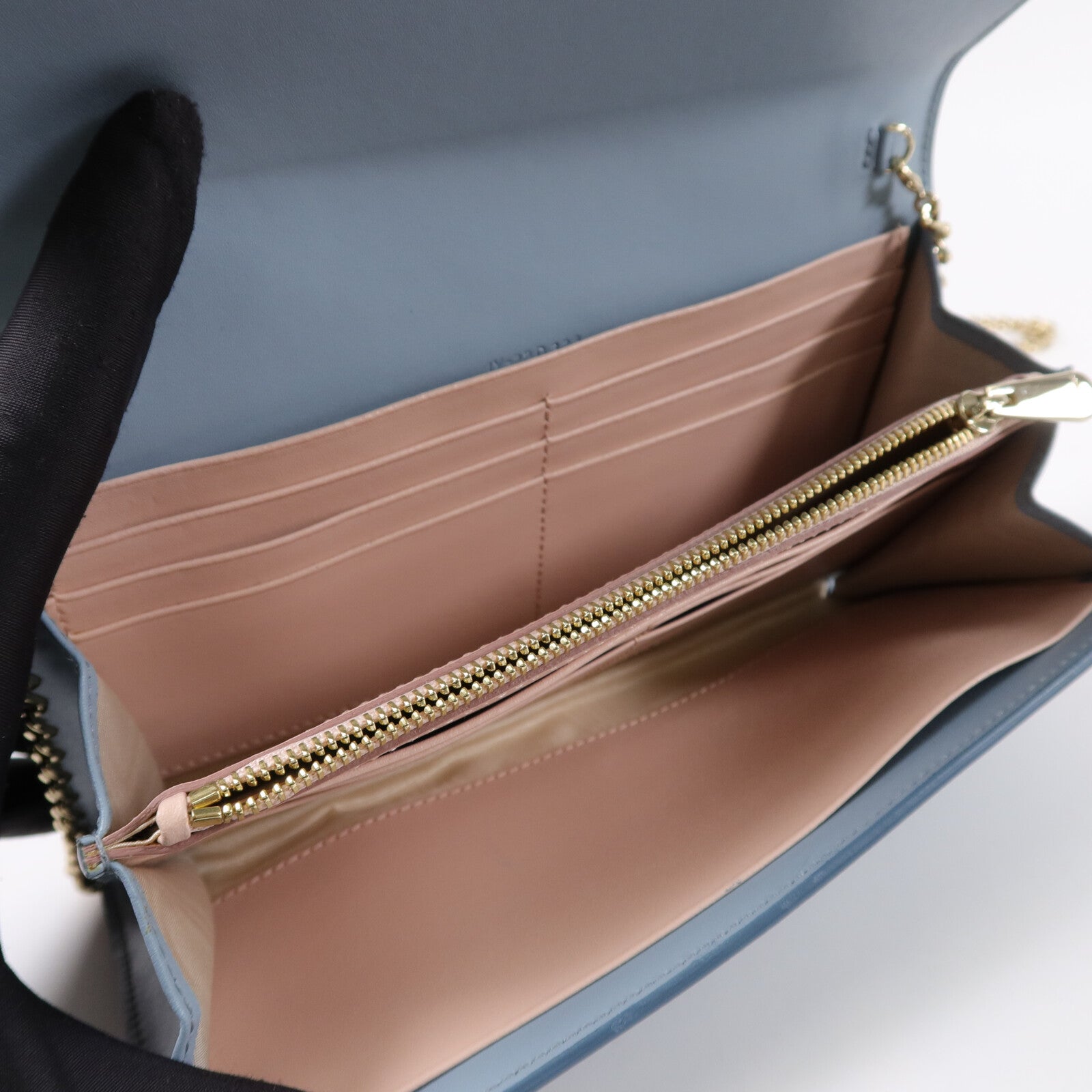 Salvatore Ferragamo 牛皮皮革Vara Bow Wallet On Chain鏈帶肩背袋