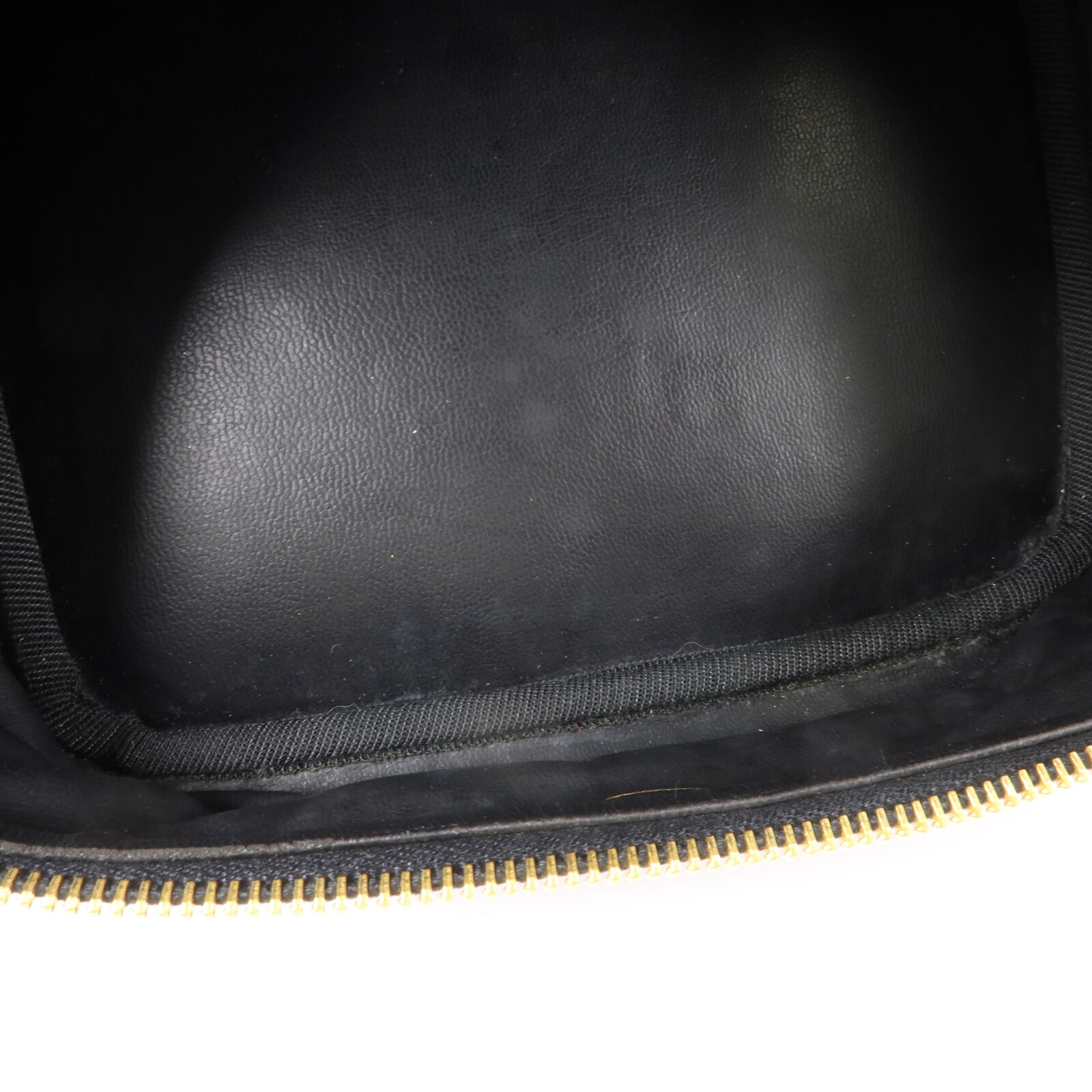 CHANEL 牛皮皮革Vintage Vanity Case金扣化妝袋
