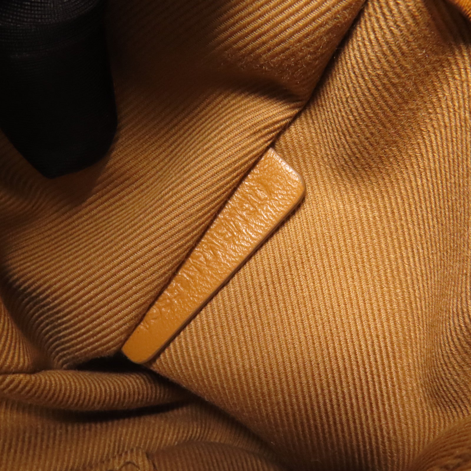 BURBERRY 羊皮皮革Small Lola Bag金扣肩背袋