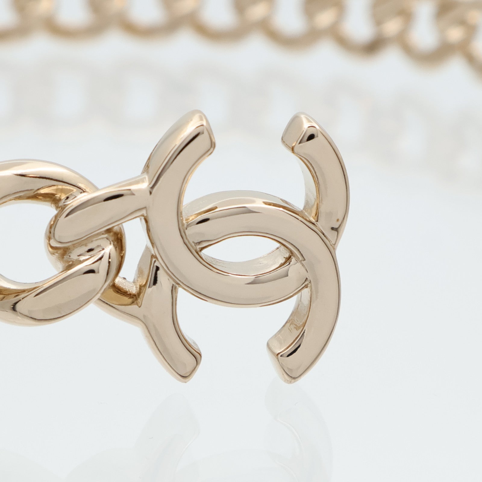CHANEL 金屬CC Choker Necklace項鍊