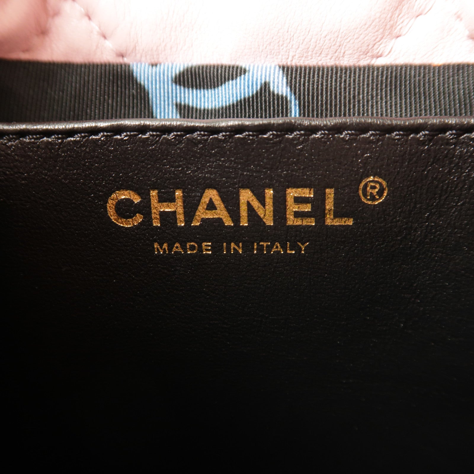 CHANEL 羊皮皮革Backpack金扣背包