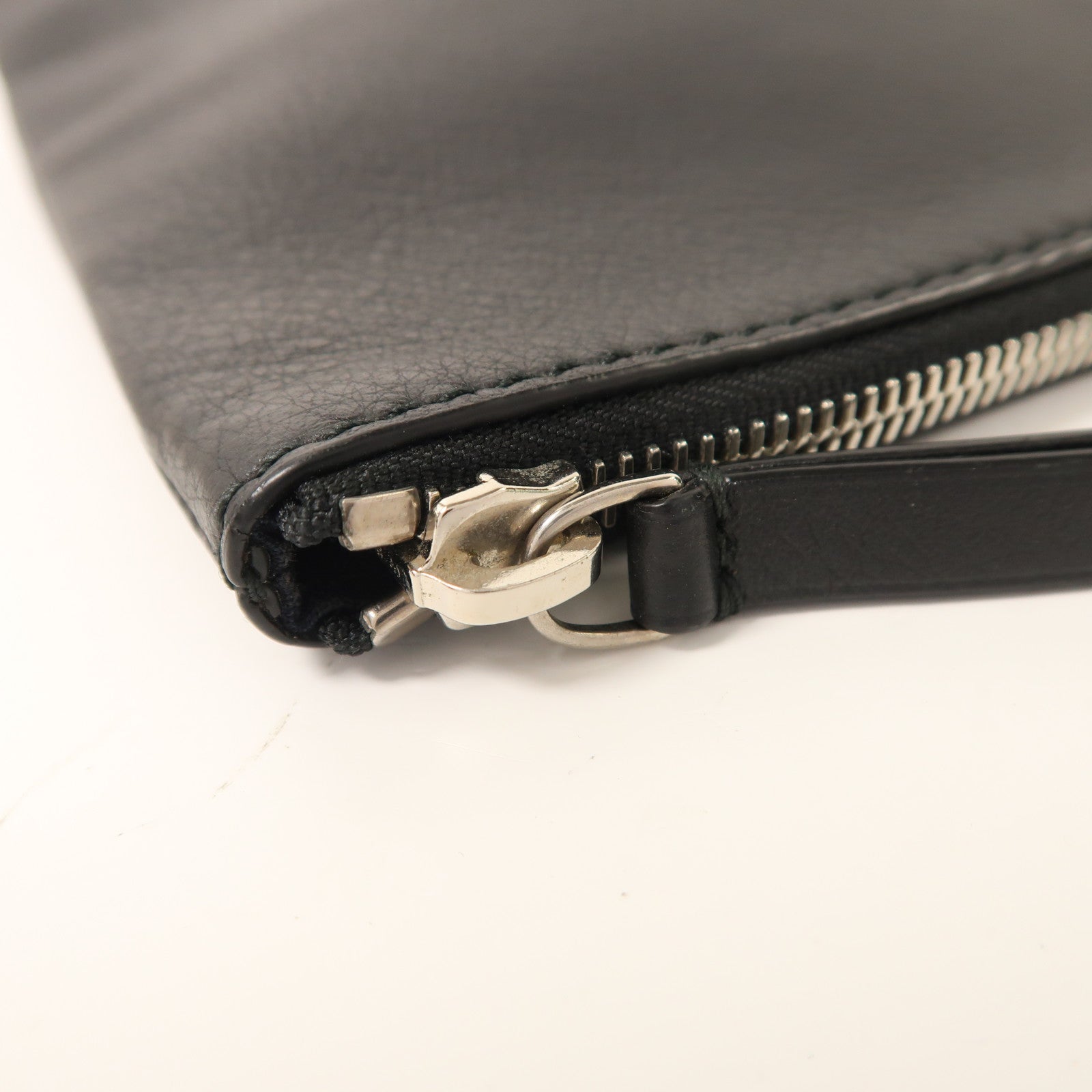 BALENCIAGA 牛皮皮革Clutch Bag銀扣手拿包