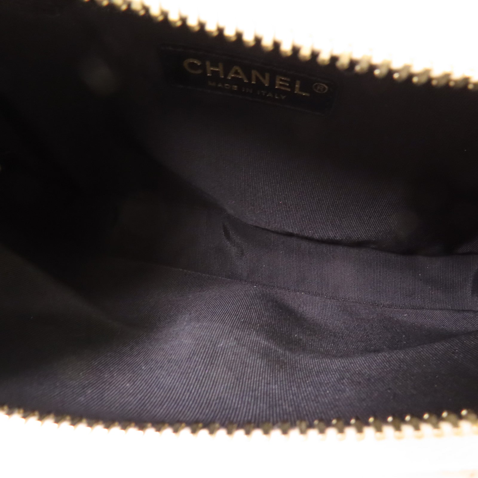 CHANEL 牛皮皮革Camera Bag金扣鏈帶肩背袋