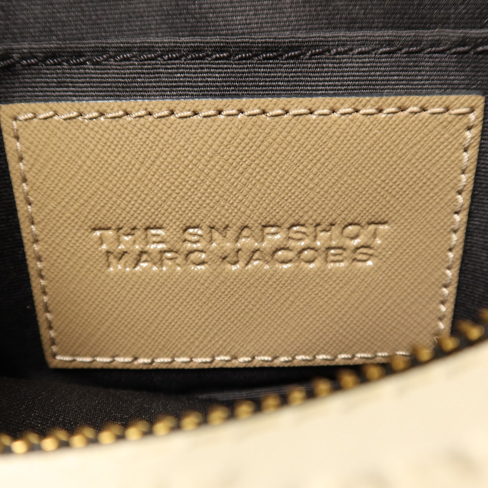 MARC JACOBS 牛皮皮革The Snapsot金扣肩背袋