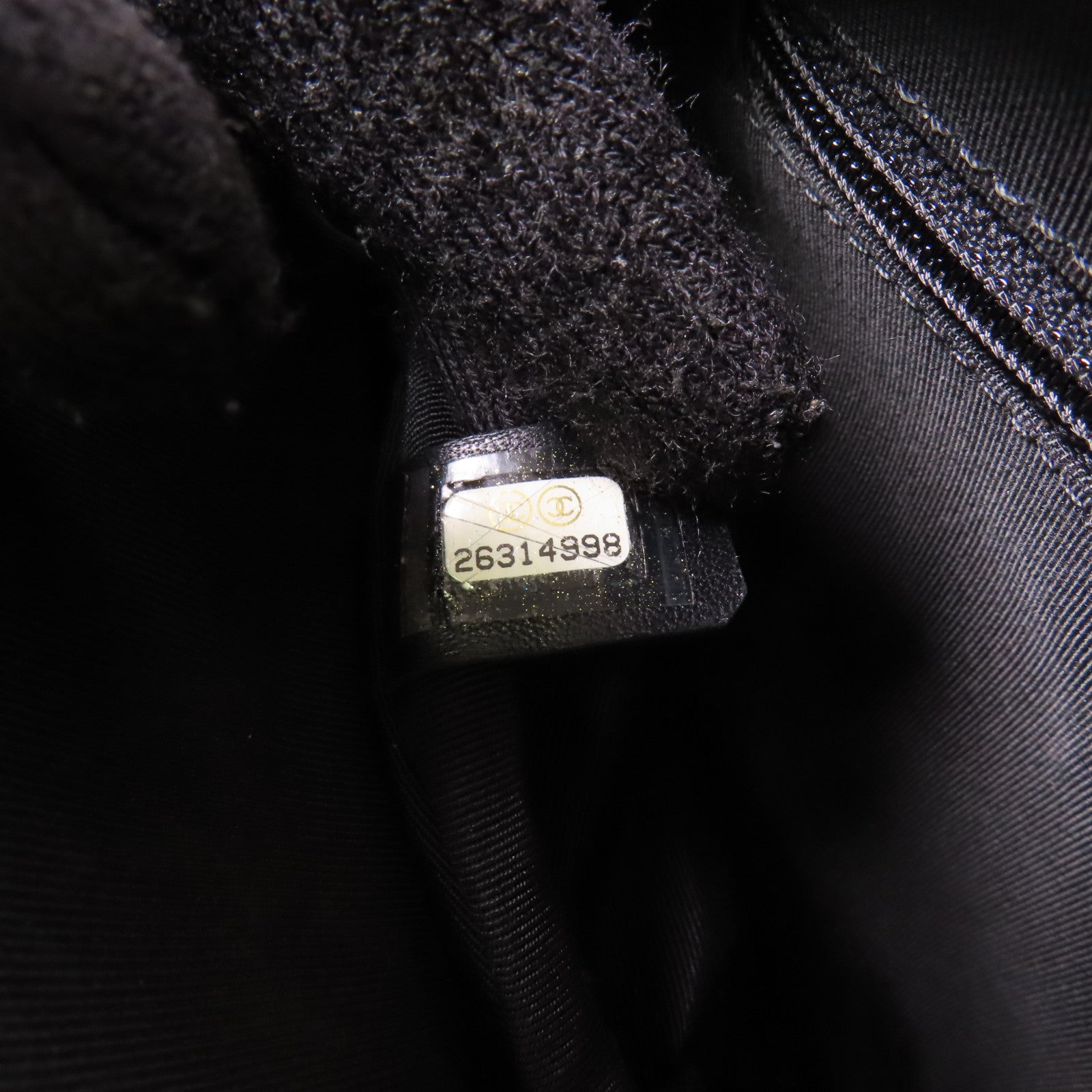 CHANEL 牛皮皮革Camera Bag金扣鏈帶肩背袋