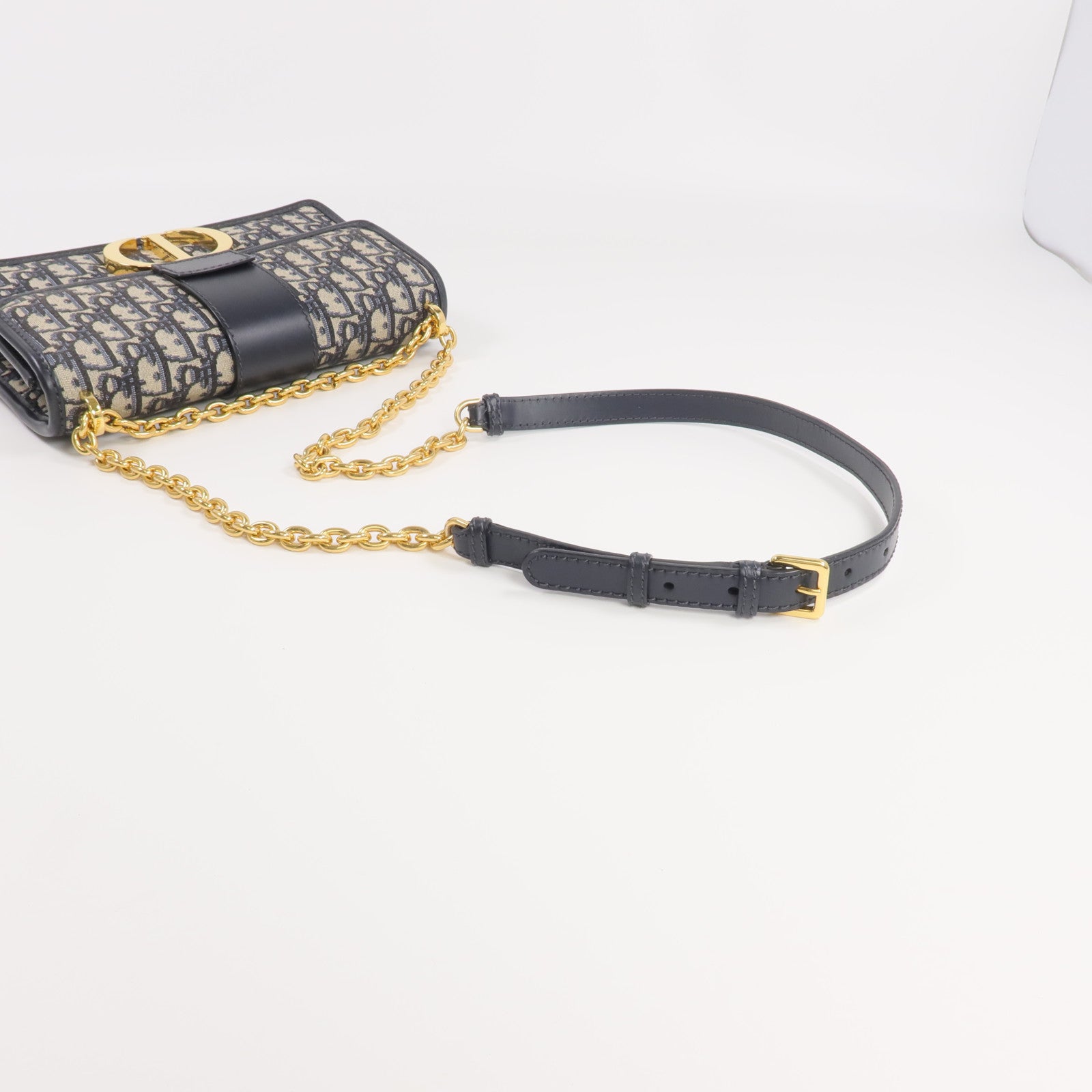 Dior 帆布Montaigne 30金扣鏈帶肩背袋