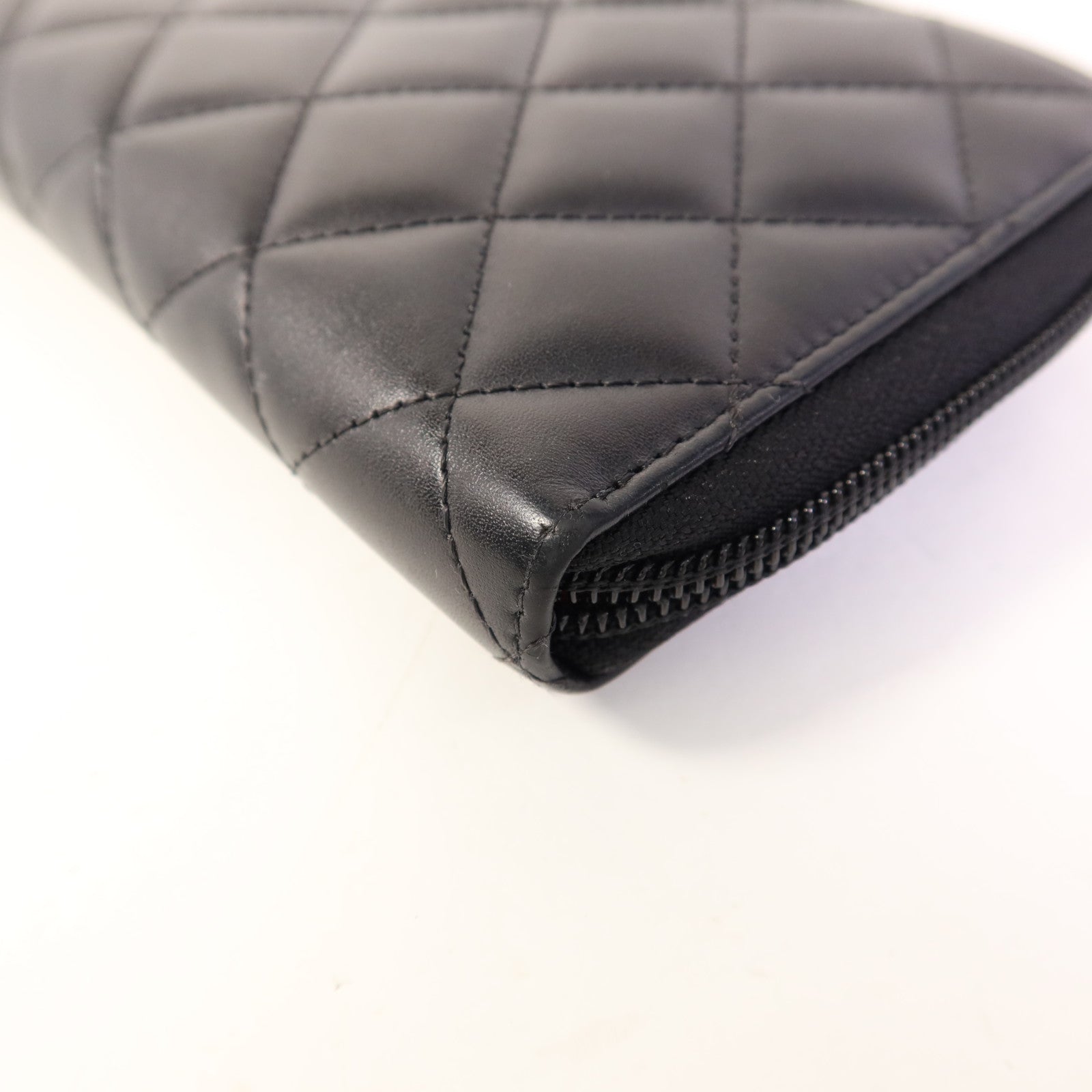 CHANEL 牛皮皮革Cambon Long Round Wallet銀扣長錢包