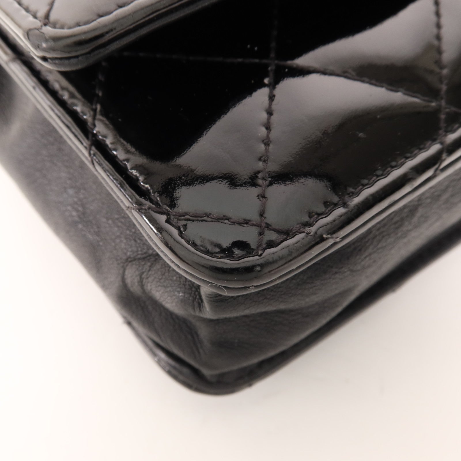 CHANEL 漆皮皮革Wallet On Chain銀扣鏈帶肩背袋