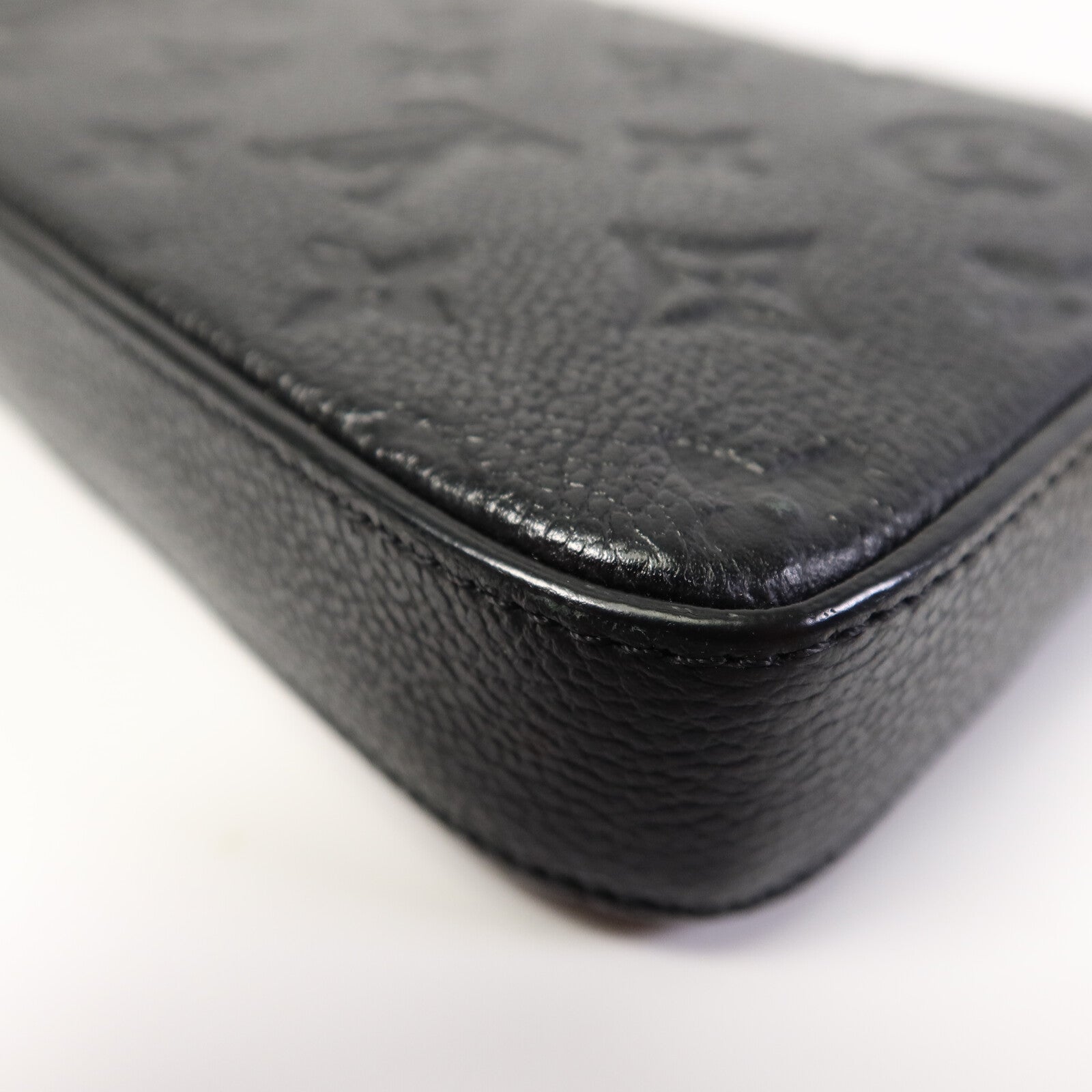 LOUIS VUITTON Monogram Empreinte Felicie Pochette鏈帶肩背袋
