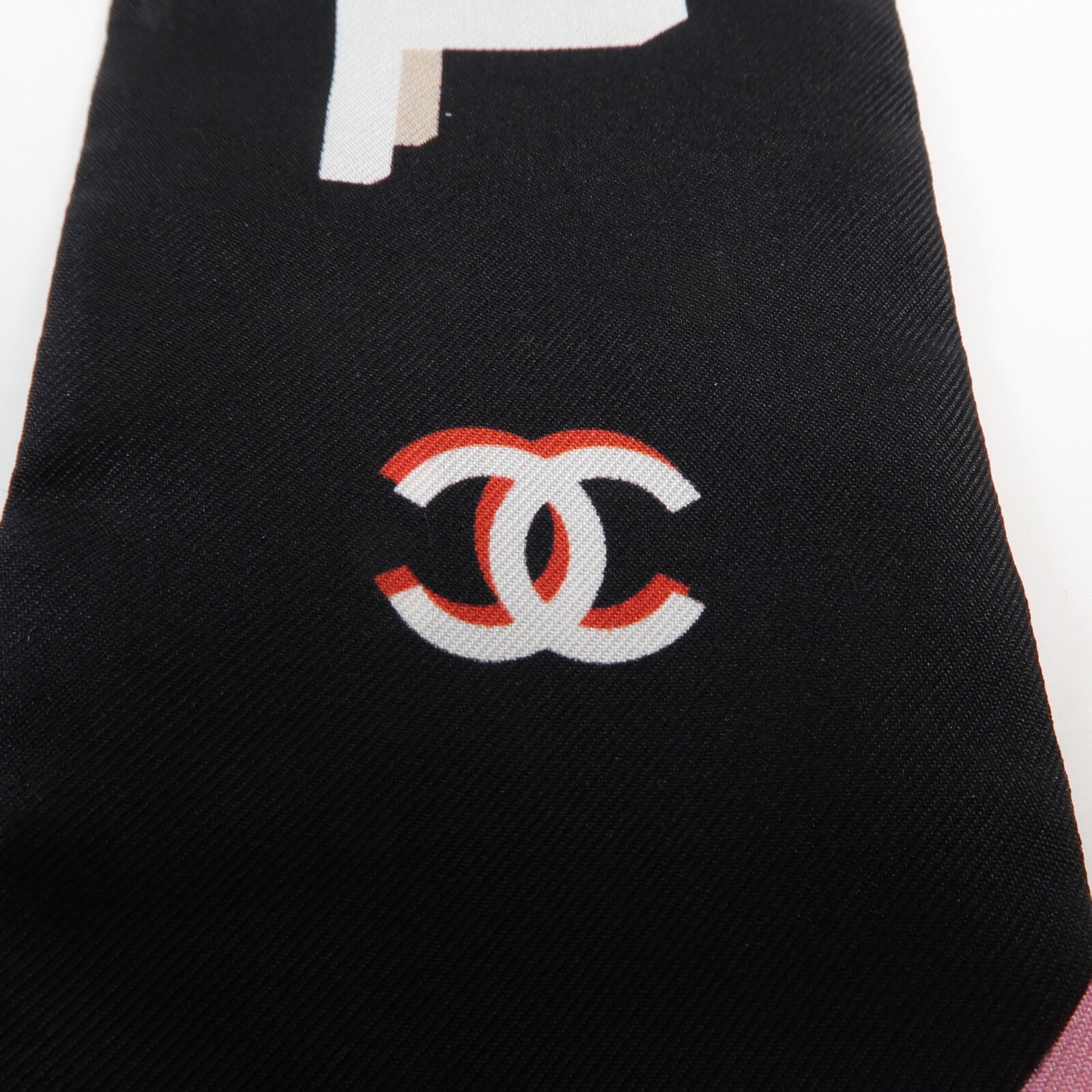 CHANEL 絲質Scarf絲巾