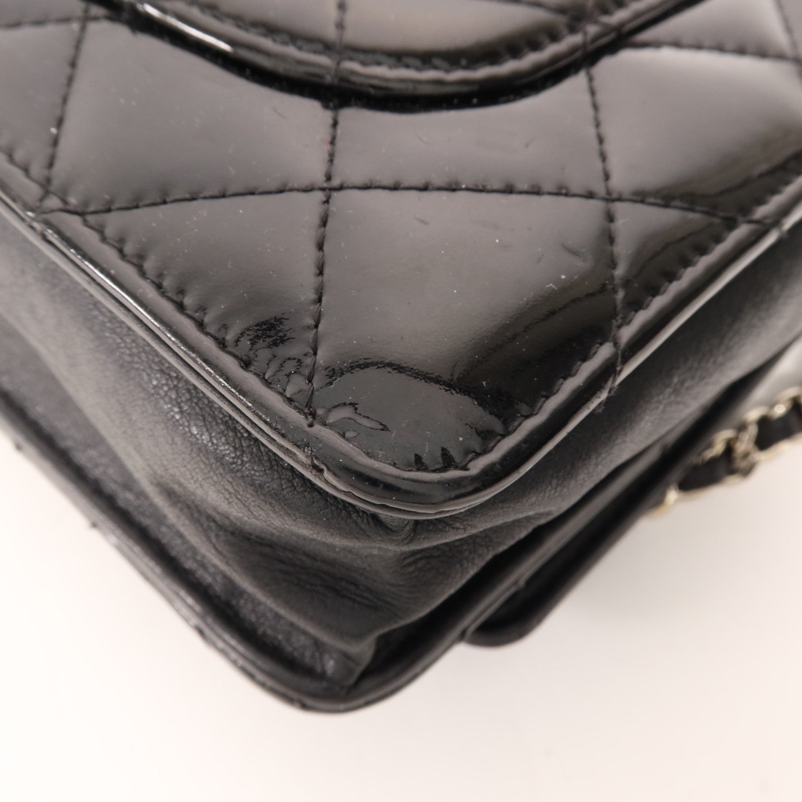 CHANEL 漆皮皮革Wallet On Chain銀扣鏈帶肩背袋