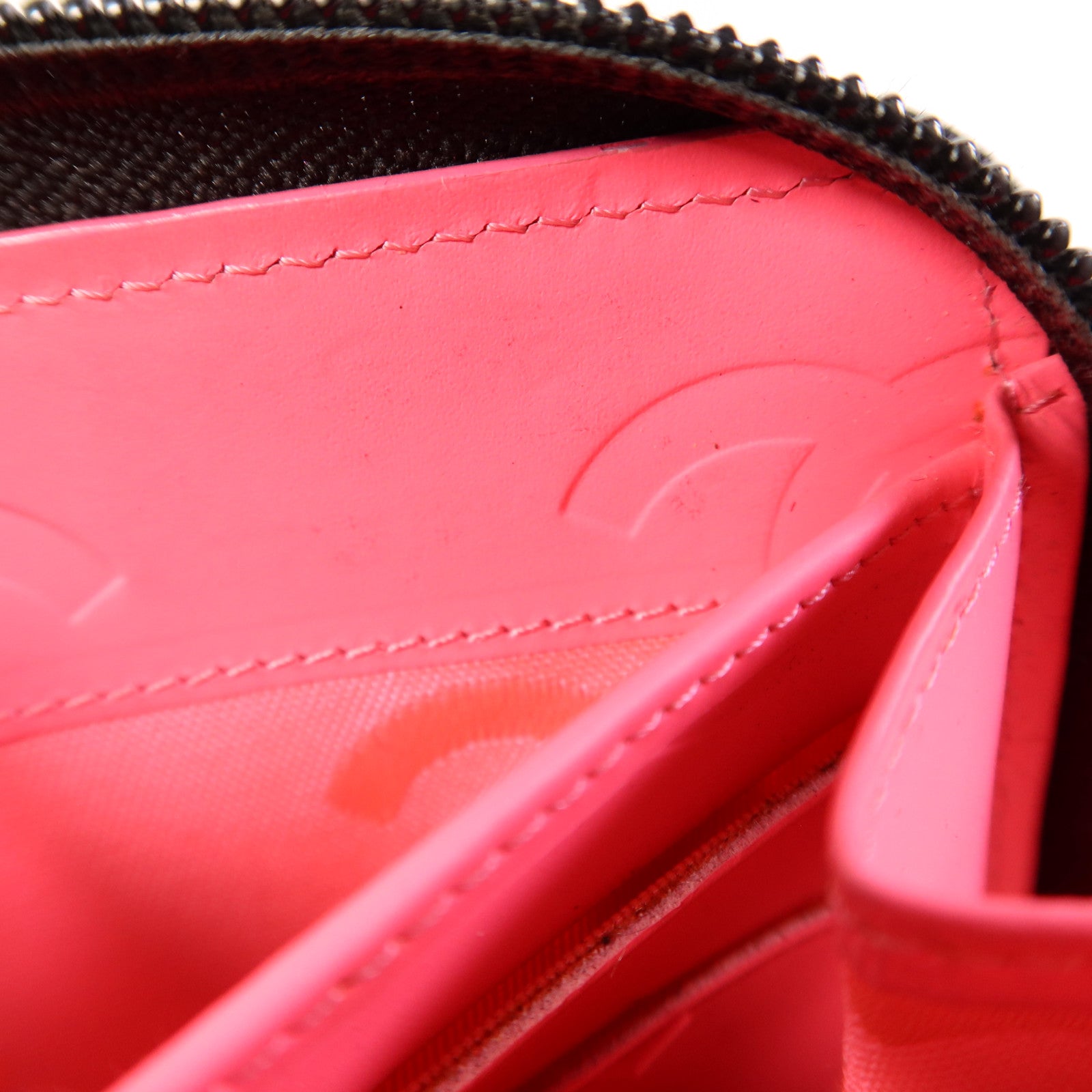 CHANEL 牛皮皮革Cambon Long Round Wallet銀扣長錢包