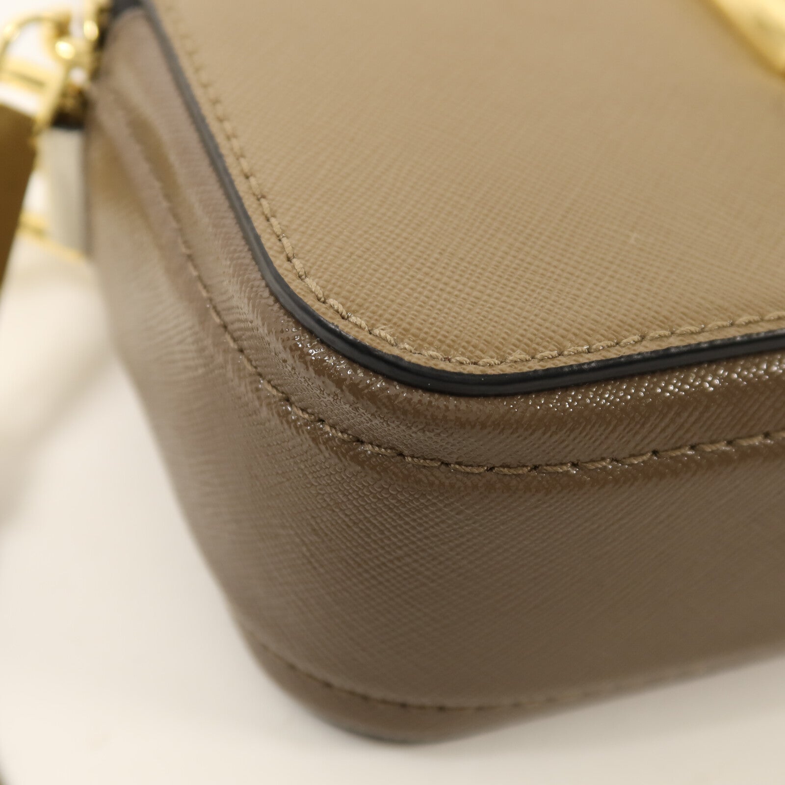 MARC JACOBS 牛皮皮革The Snapsot金扣肩背袋