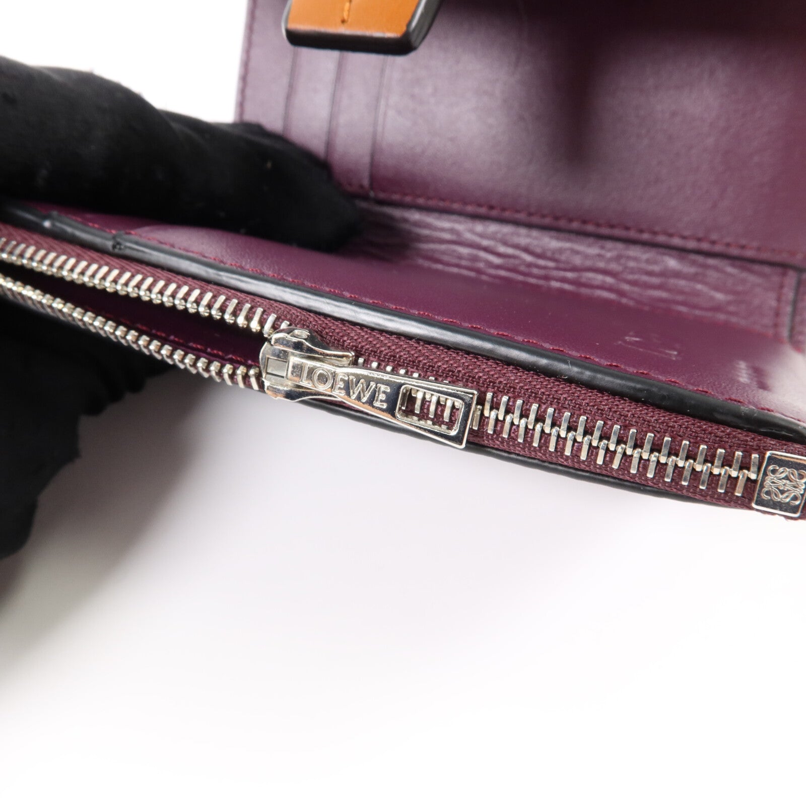 LOEWE 牛皮皮革Small Vertical Wallet錢包