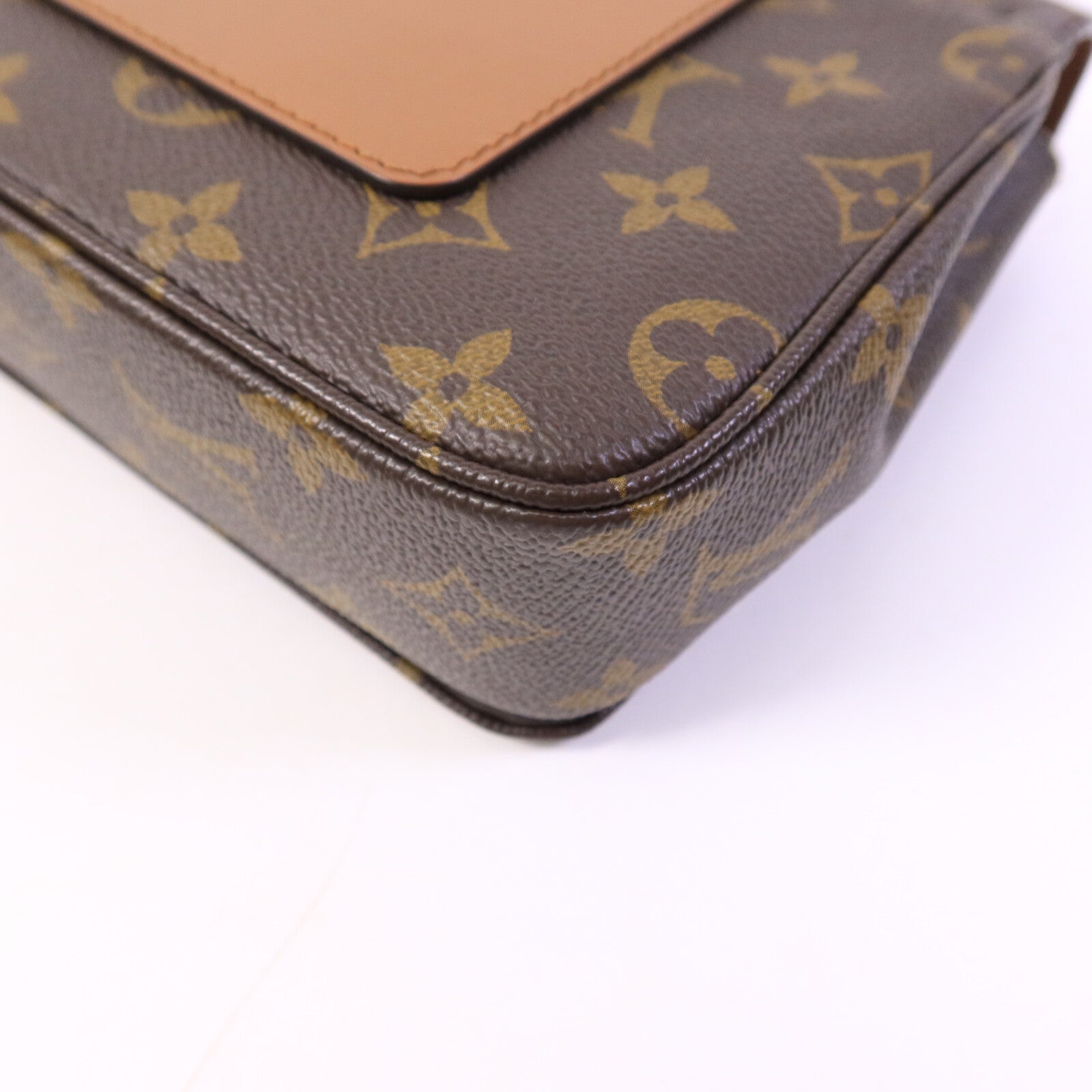 LOUIS VUITTON Monogram Marceau金扣鏈帶肩背袋
