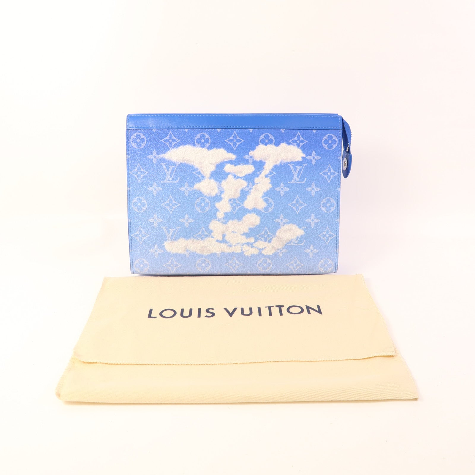 LOUIS VUITTON Monogram Pochette Voyage銀扣手拿包