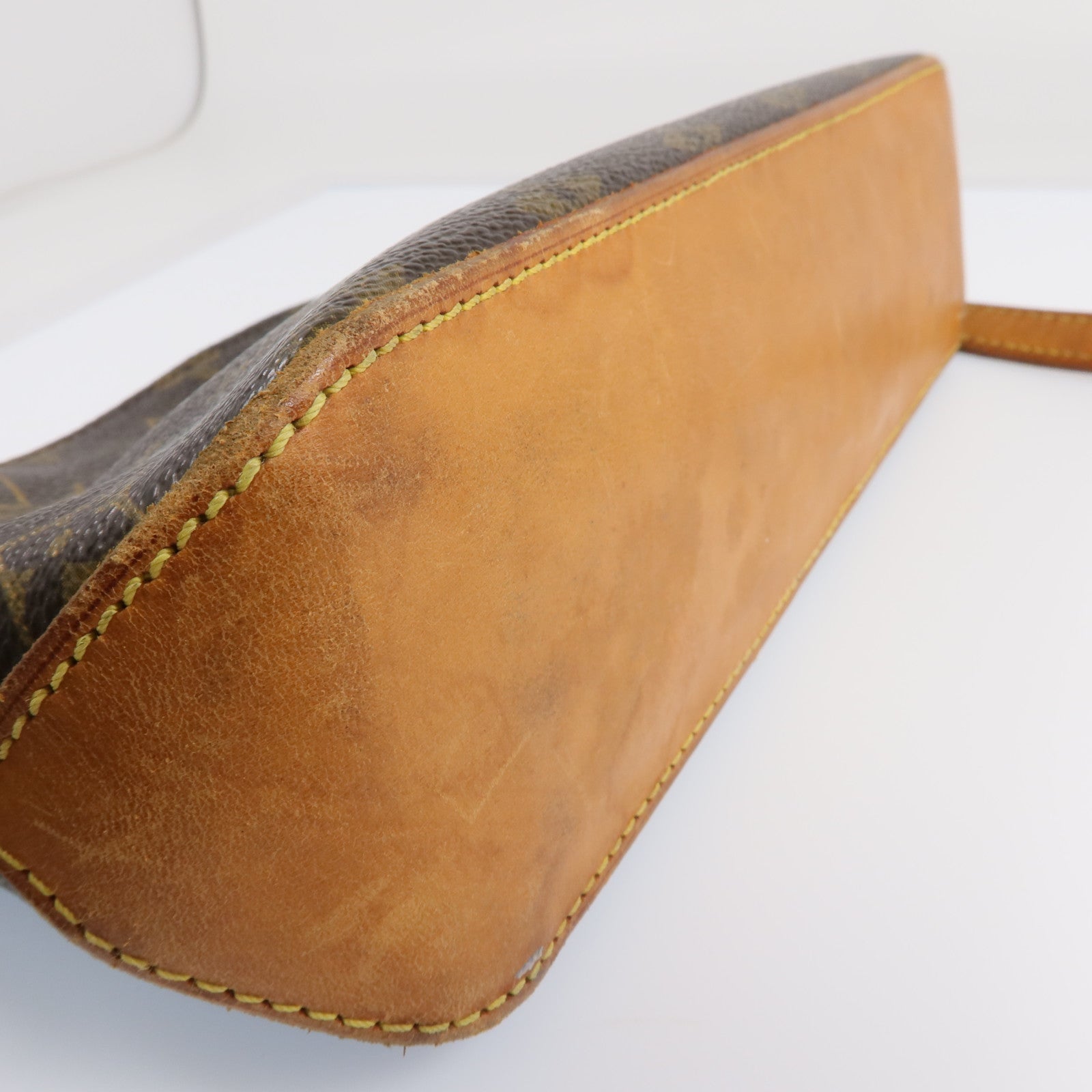 LOUIS VUITTON 【激減優惠】Monogram Trotteur金扣肩背袋
