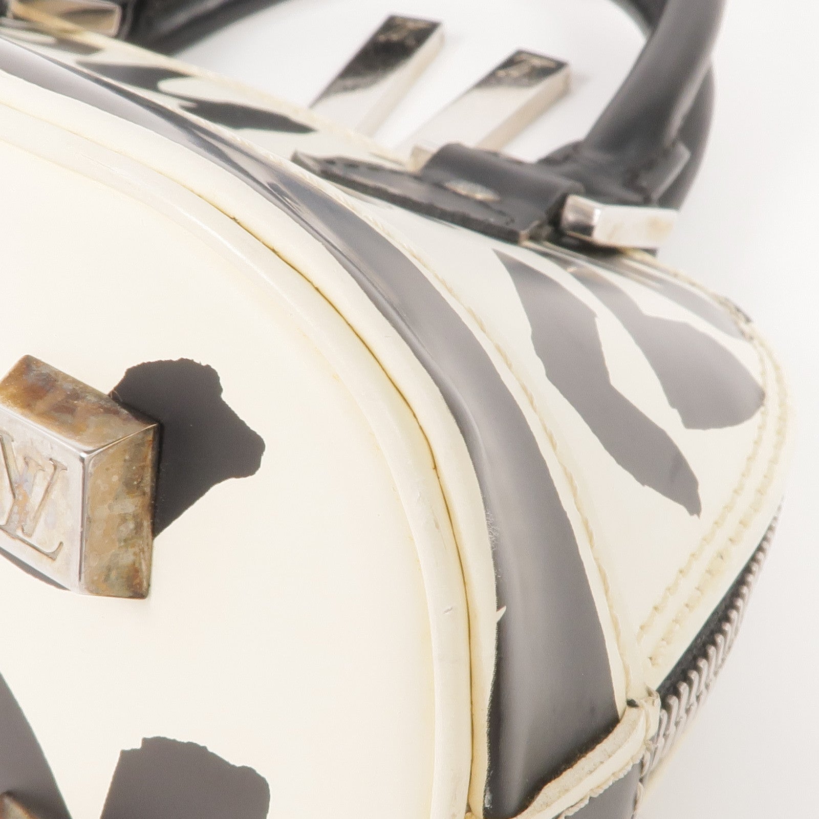 LOUIS VUITTON Monogram Graffiti Alma Horizontal Handbag銀扣手挽袋