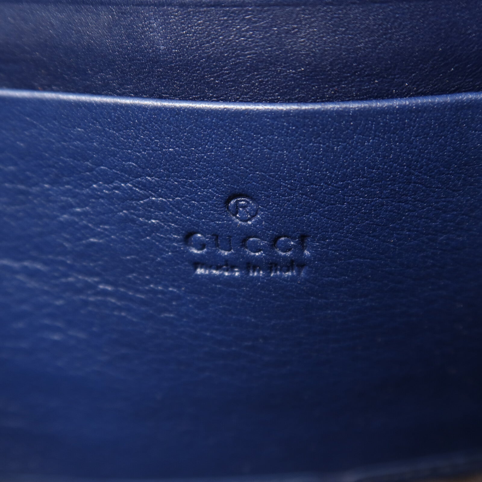 GUCCI 天鵝絨Wallet On Chain鏈帶肩背袋