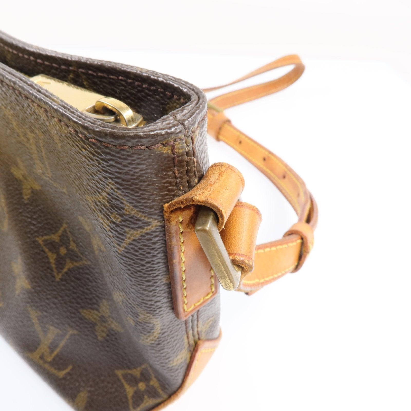 LOUIS VUITTON Monogram Trotteur金扣肩背袋