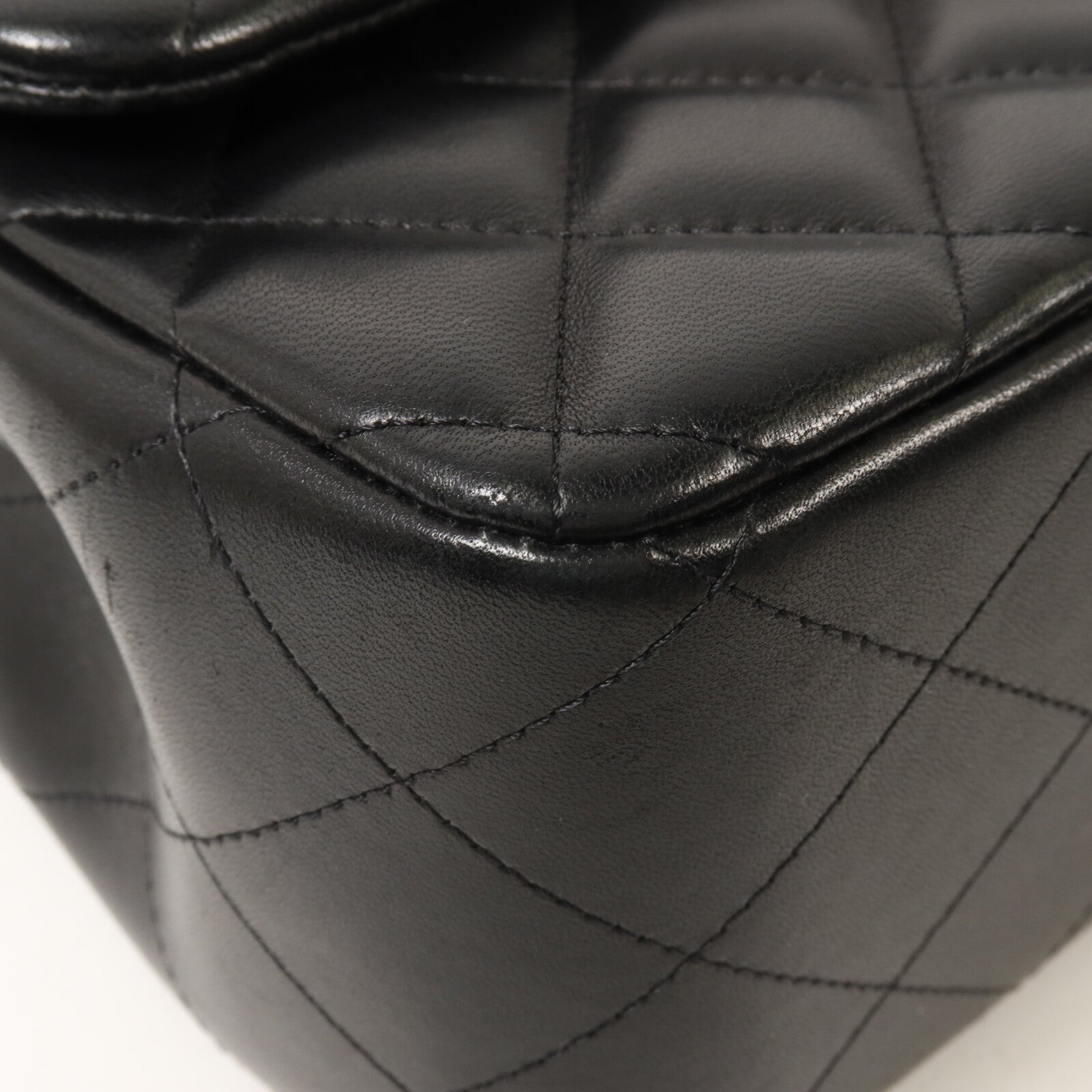 CHANEL 羊皮皮革Large Classic鏈帶肩背袋