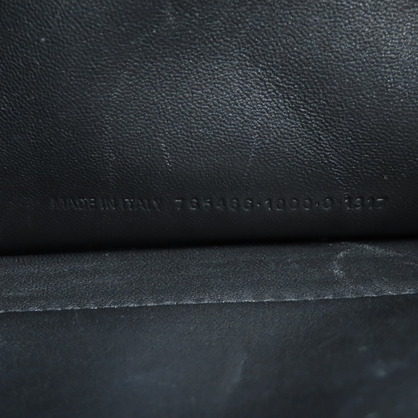 BALENCIAGA 羊皮皮革Crush銀扣肩背袋黑色