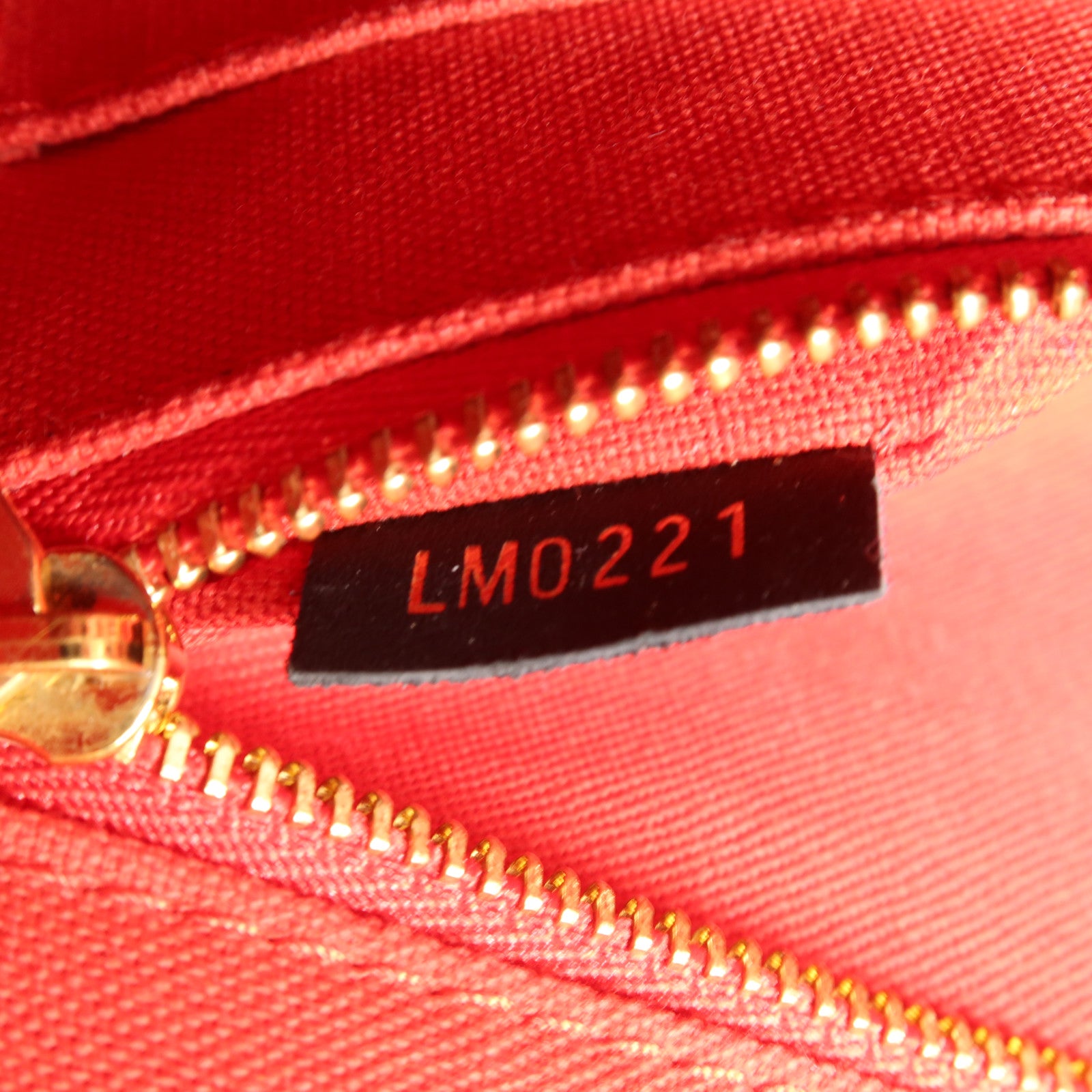 LOUIS VUITTON Monogram Giant On The Go MM金扣手挽肩背兩用袋