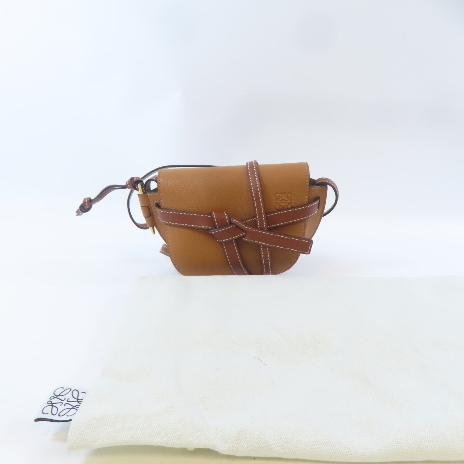 LOEWE 【激減優惠】牛皮皮革Mini Gate金扣肩背袋啡色