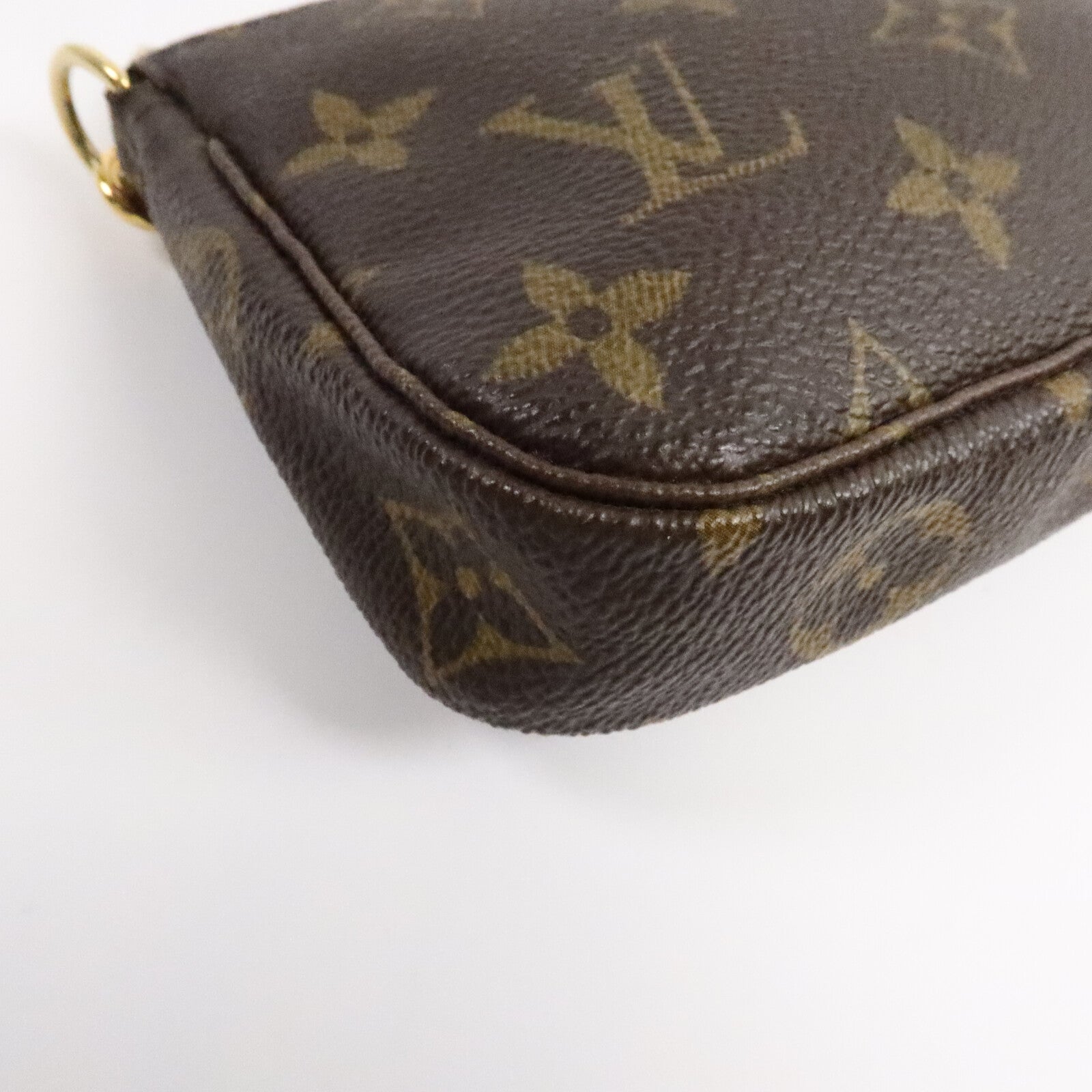 LOUIS VUITTON Monogram Mini Pochette Accessoires金扣手挽袋