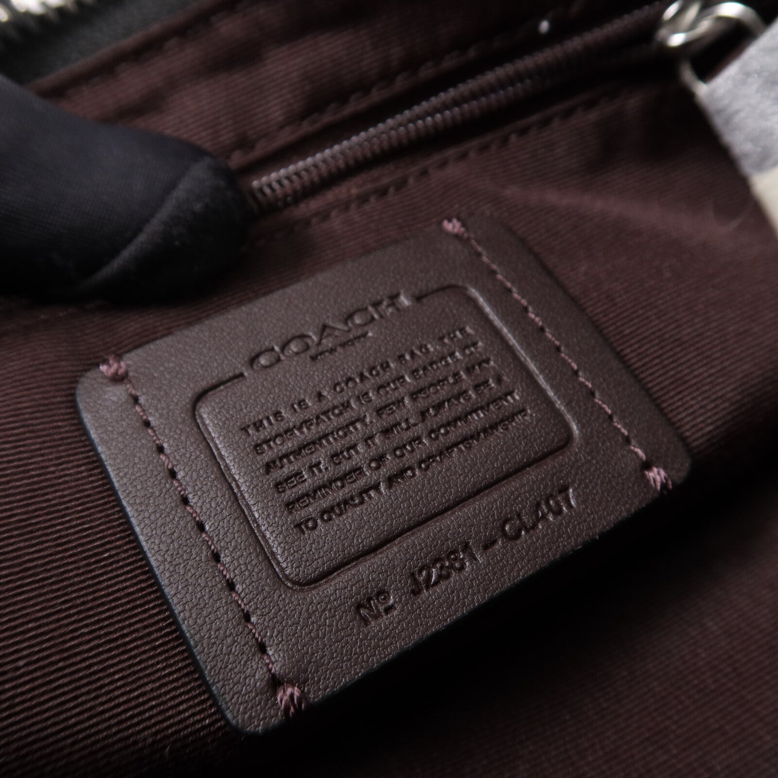 COACH 牛皮皮革Charlotte鏈帶肩背袋