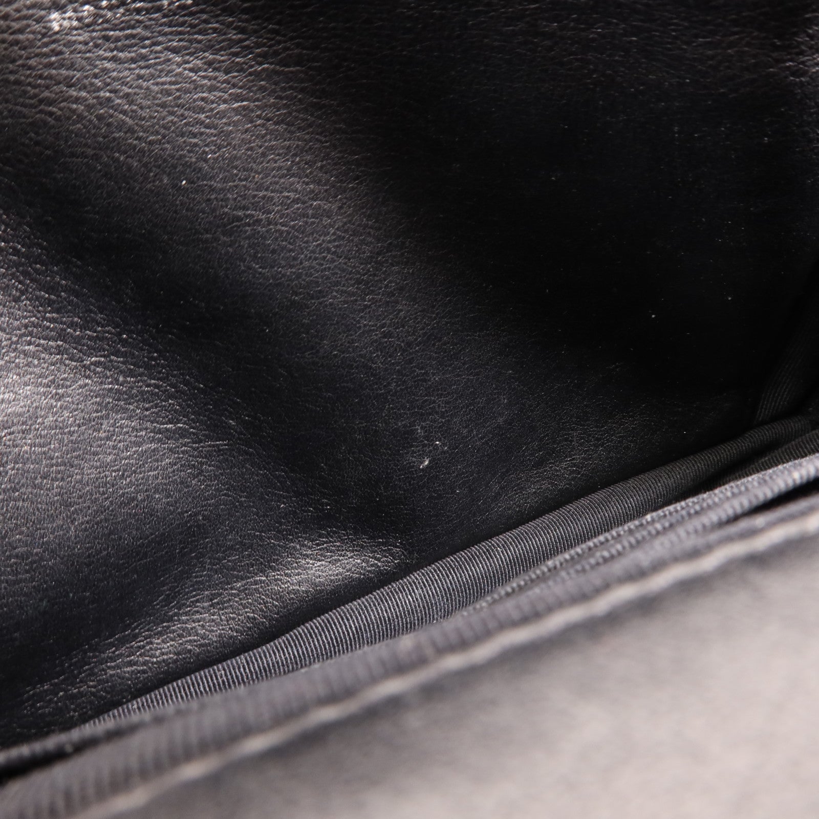 CHANEL 漆皮皮革Wallet On Chain銀扣鏈帶肩背袋