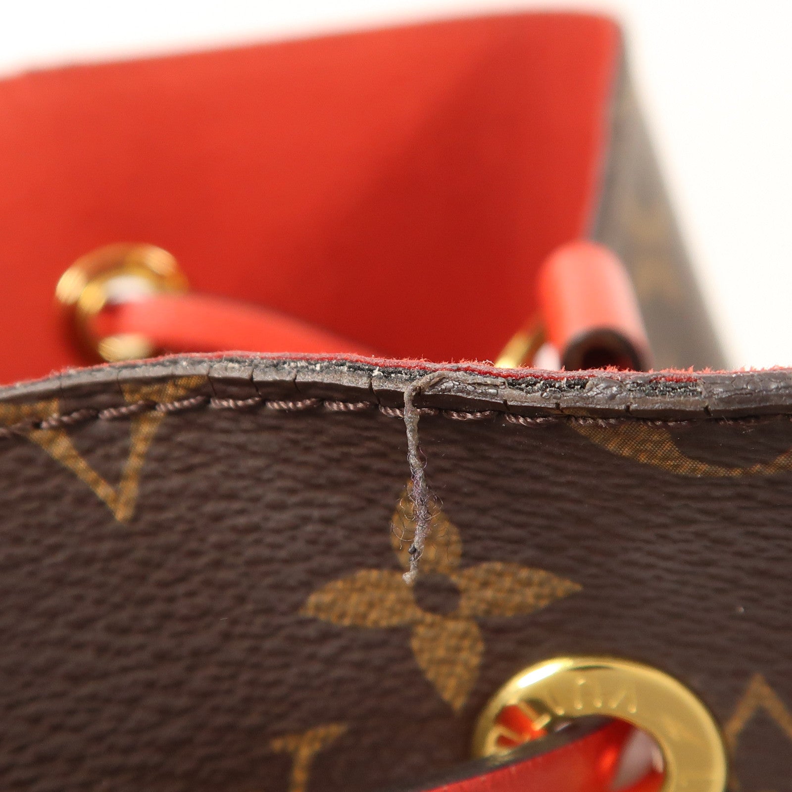 LOUIS VUITTON Monogram Neo Noe Bucket Bag金扣肩背袋Coquelicot