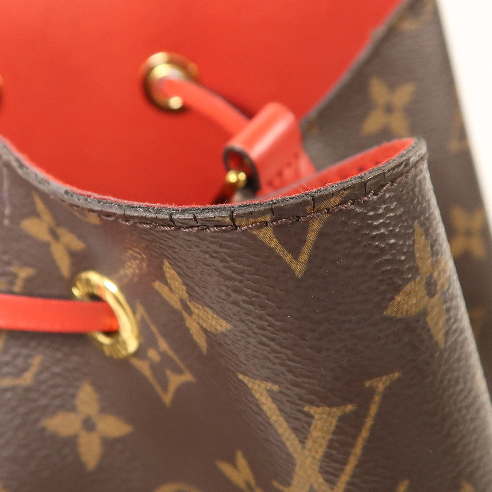 LOUIS VUITTON Monogram Neo Noe Bucket Bag金扣肩背袋Coquelicot