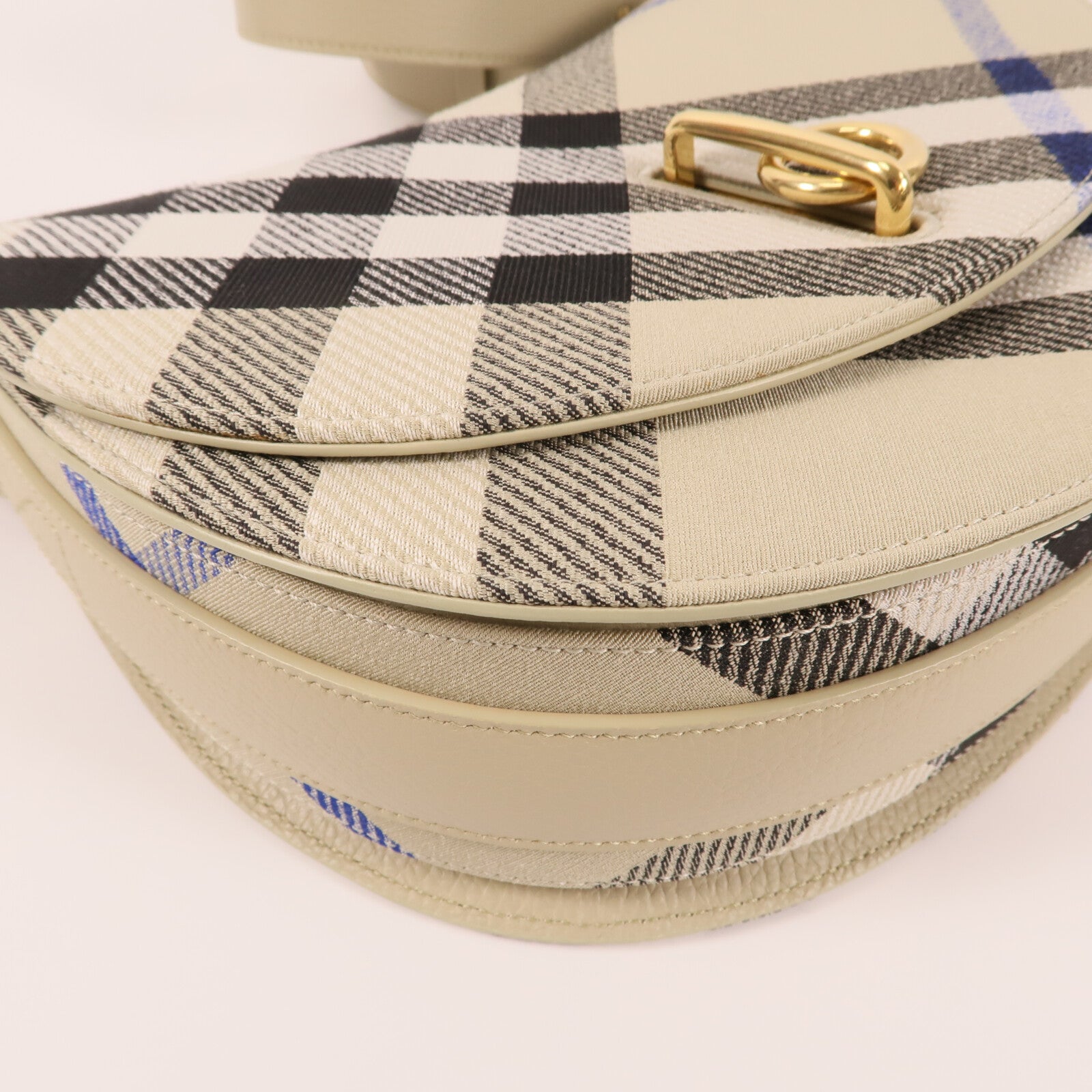 BURBERRY 帆布Shoulder Bag金扣肩背袋