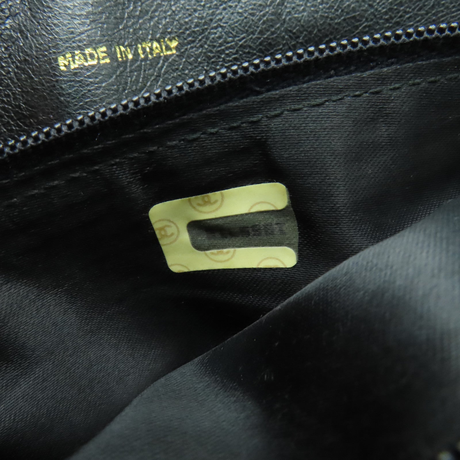 CHANEL 【激減優惠】菱格羊皮皮革Chain Shoulder金扣鏈帶肩背袋黑色