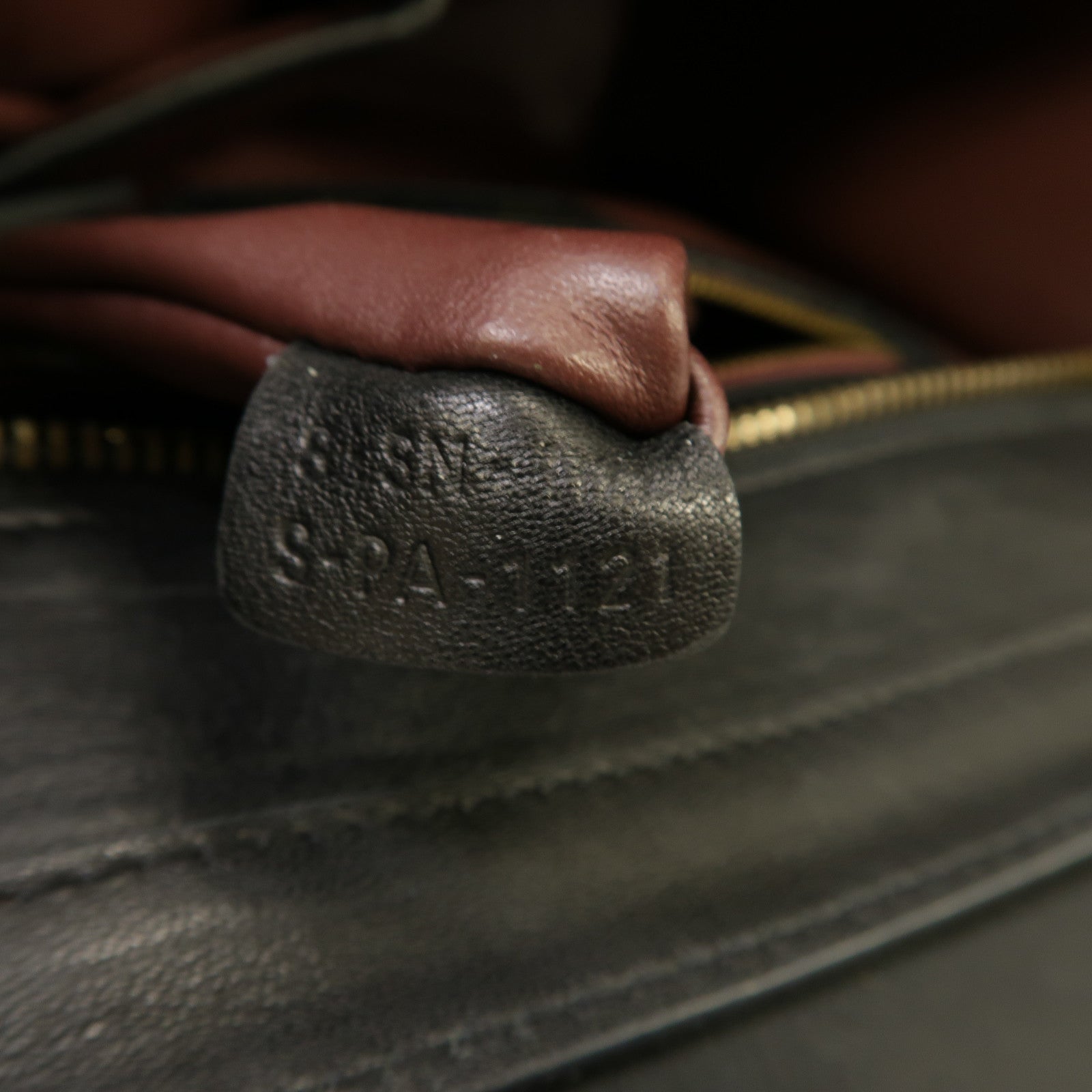 CELINE 【激減優惠】牛皮皮革Micro Luggage金扣手挽袋黑色/米色/灰色