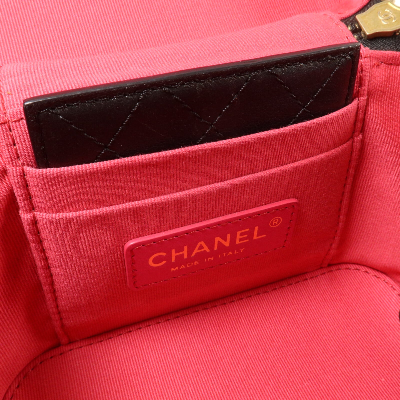 CHANEL 牛皮皮革Vanity Case 22S鏈帶手挽肩背兩用袋