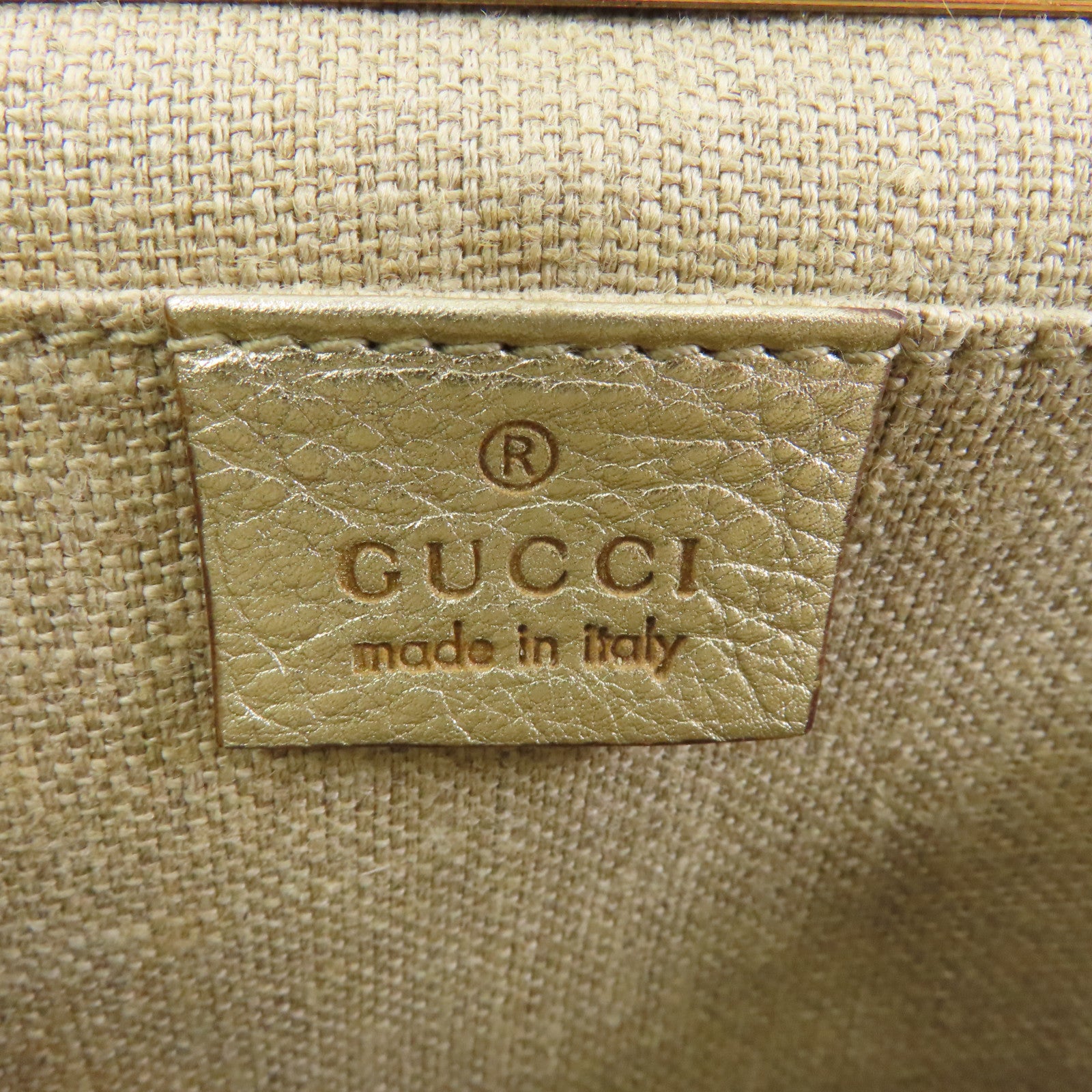 GUCCI 牛皮皮革Clutch Bag金扣手拿包金色/綠色