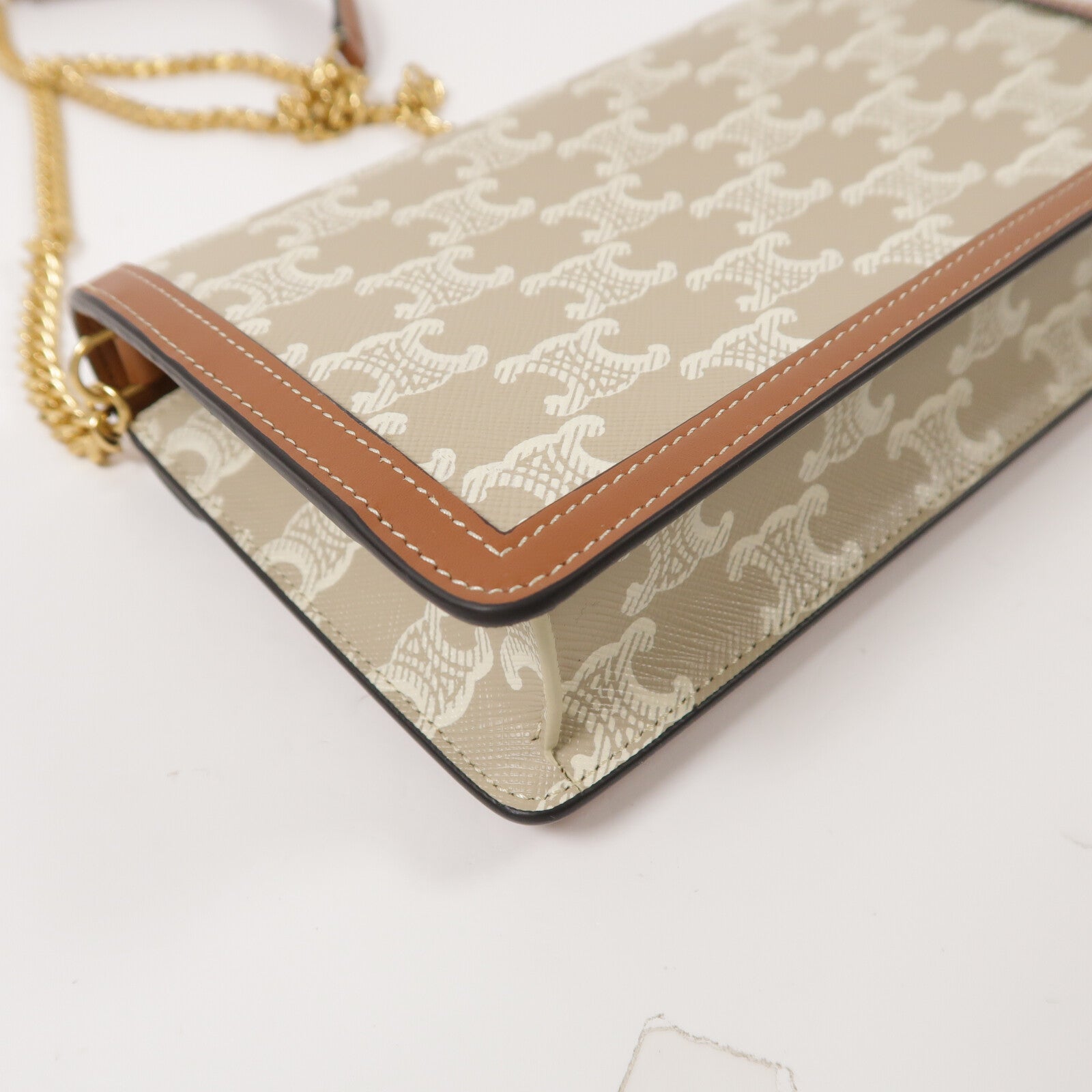 CELINE 塗層帆布Wallet on Chain Margo鏈帶肩背袋