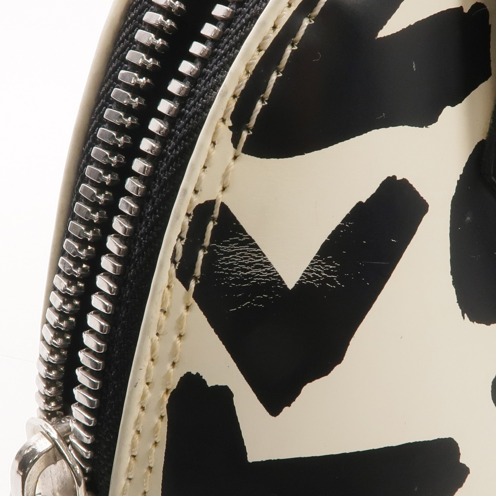 LOUIS VUITTON Monogram Graffiti Alma Horizontal Handbag銀扣手挽袋