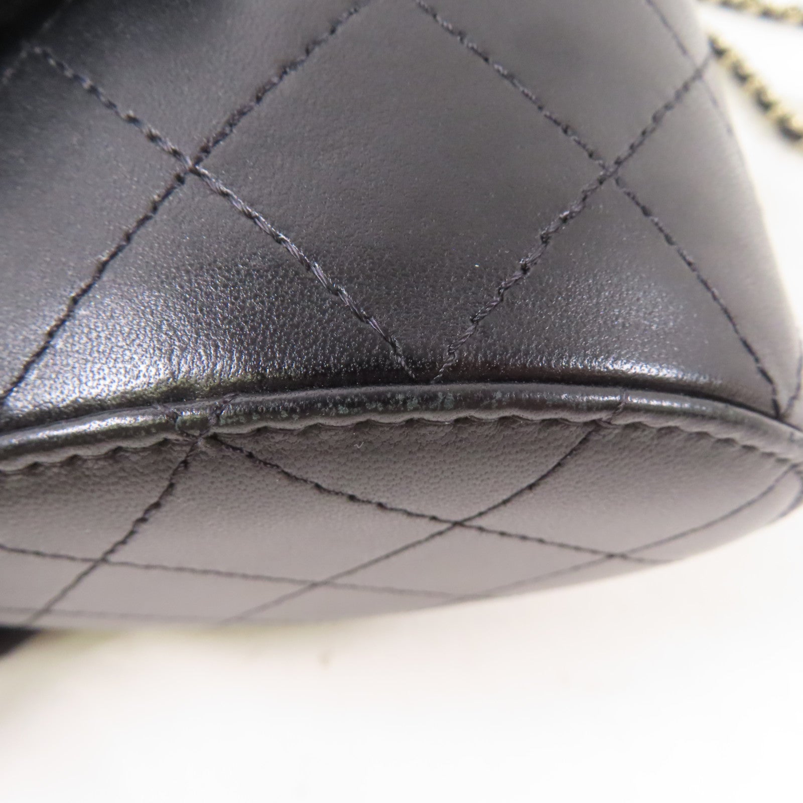 CHANEL 【激減優惠】牛皮皮革Chain Shoulder金扣鏈帶肩背袋黑色