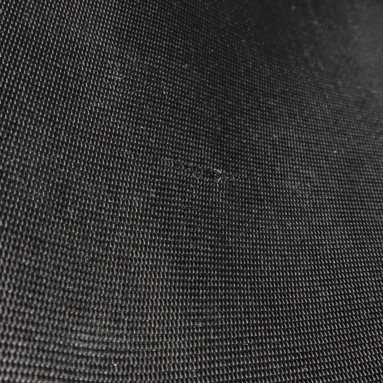 Salvatore Ferragamo 牛皮皮革Shoulder Bag銀扣鏈帶肩背袋