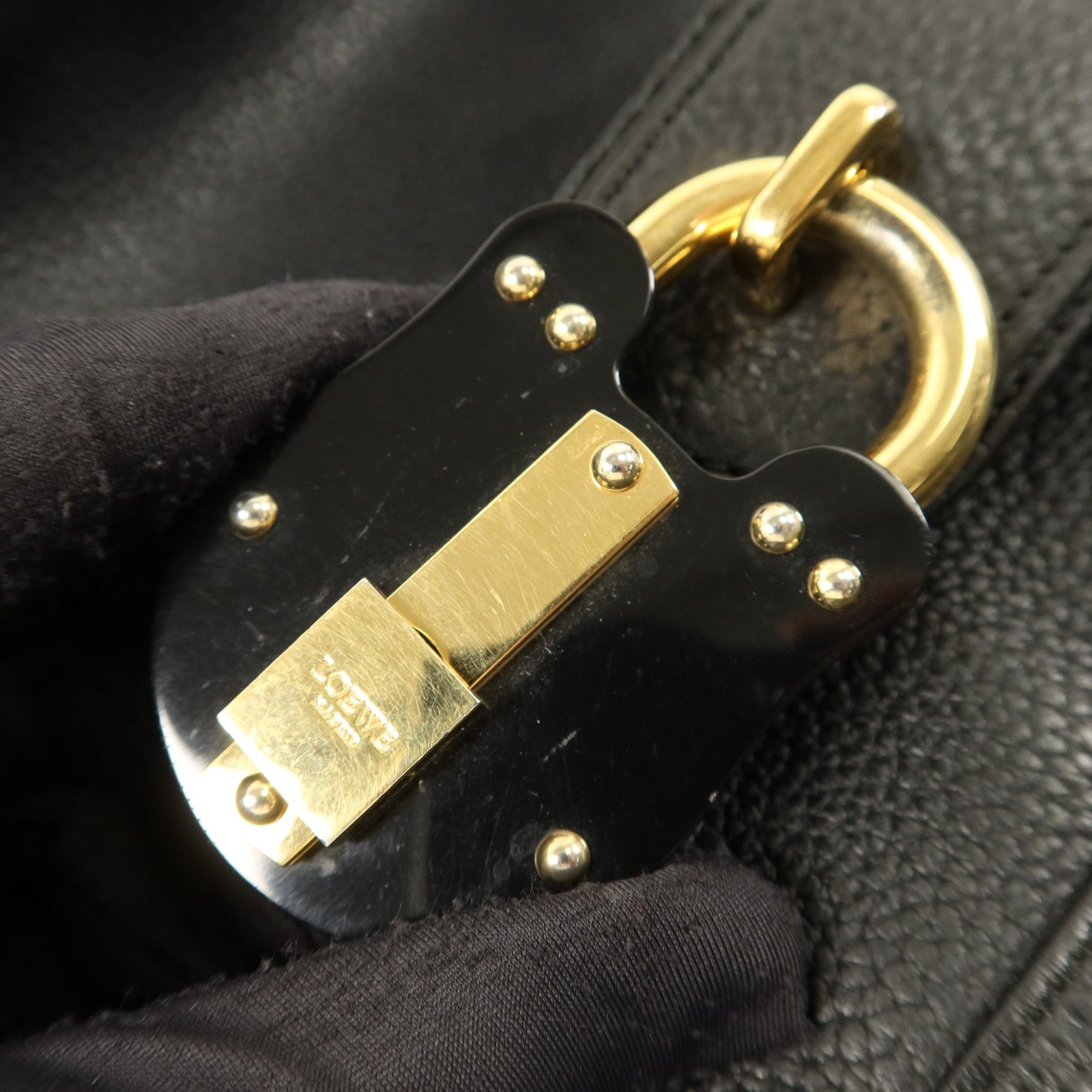 LOEWE 牛皮皮革Calle Hobo Bag肩背袋