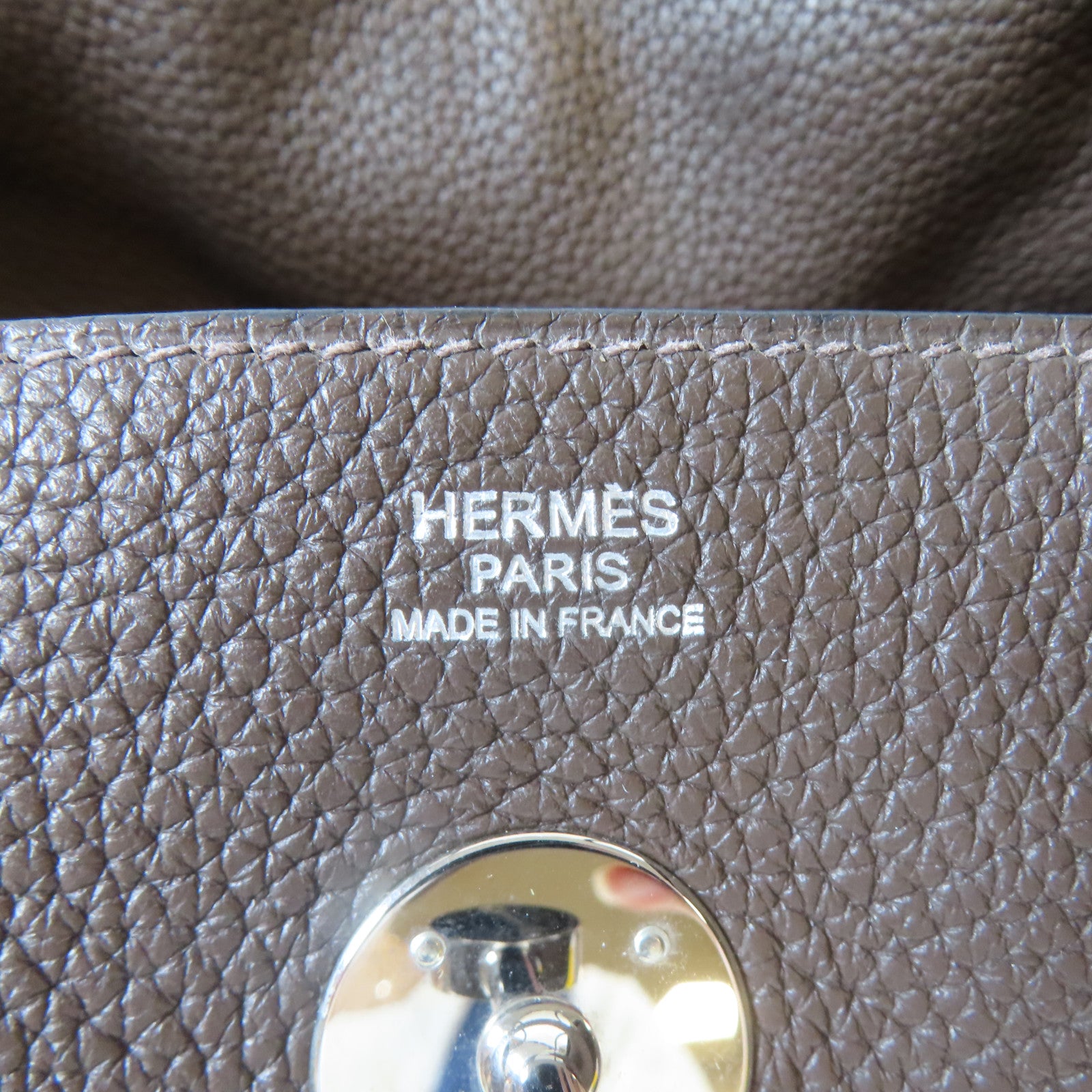 HERMES 【激減優惠】Clemence皮革Lindy 30銀扣肩背袋巧克力色