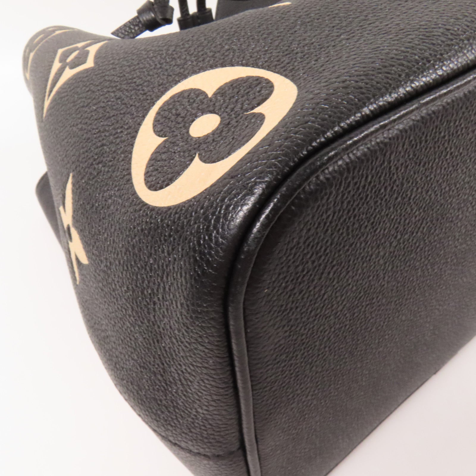 LOUIS VUITTON Monogram Empreinte Bicolor Neo Noe MM金扣手挽肩背兩用袋